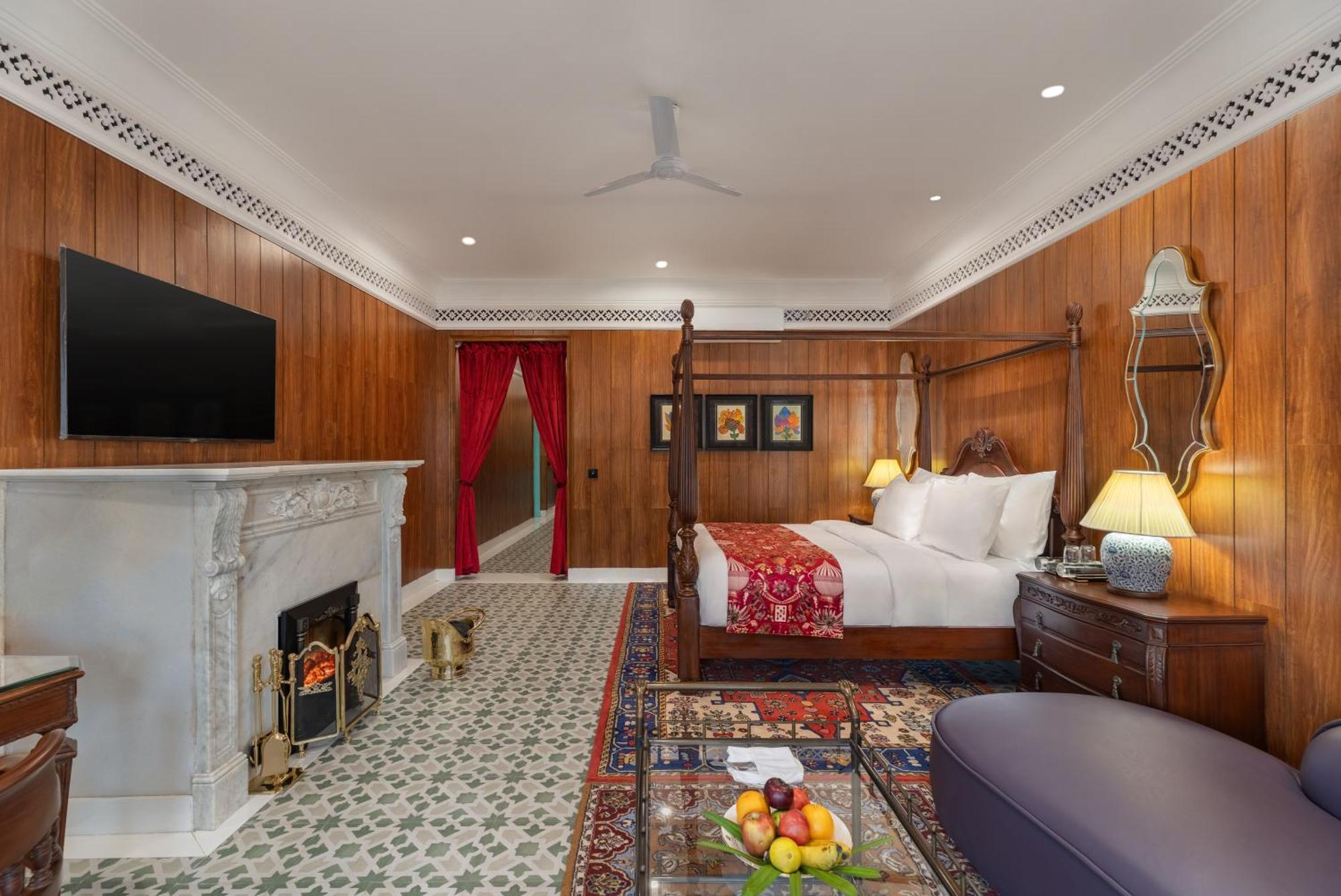 The M.J. Ford Suite,1678772567:JPEG