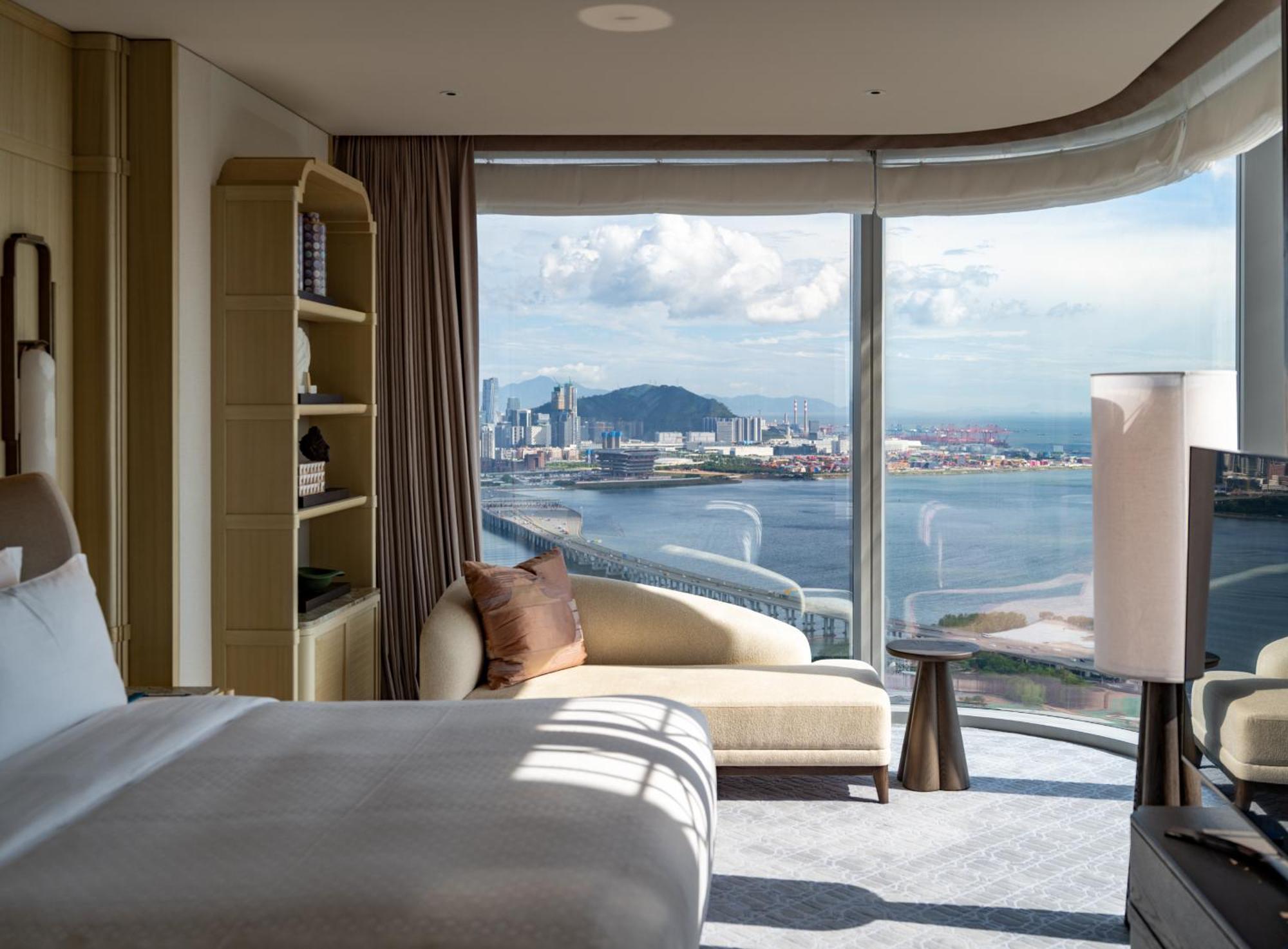John Jacob Astor Suite