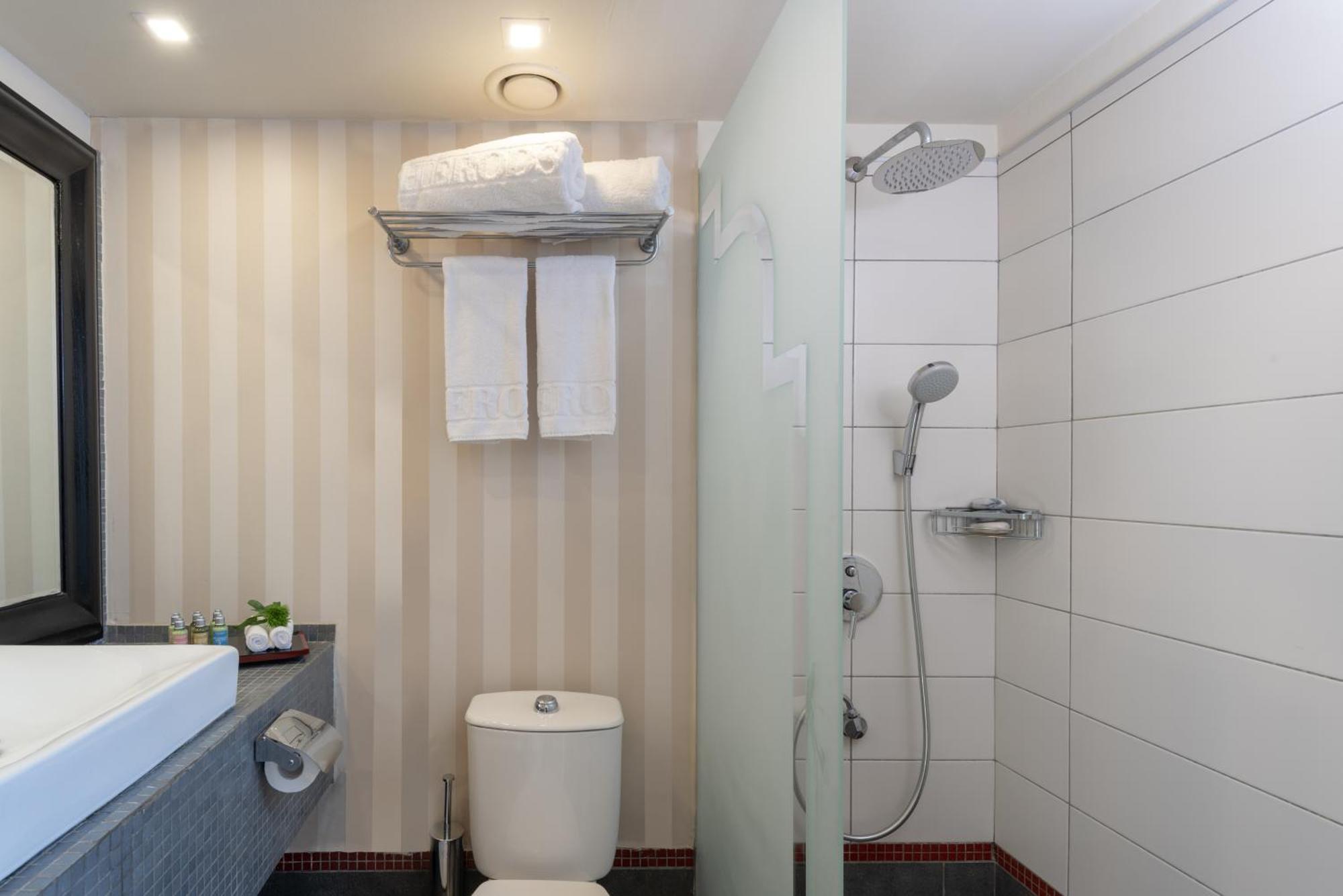 Executive Suite with Sea View