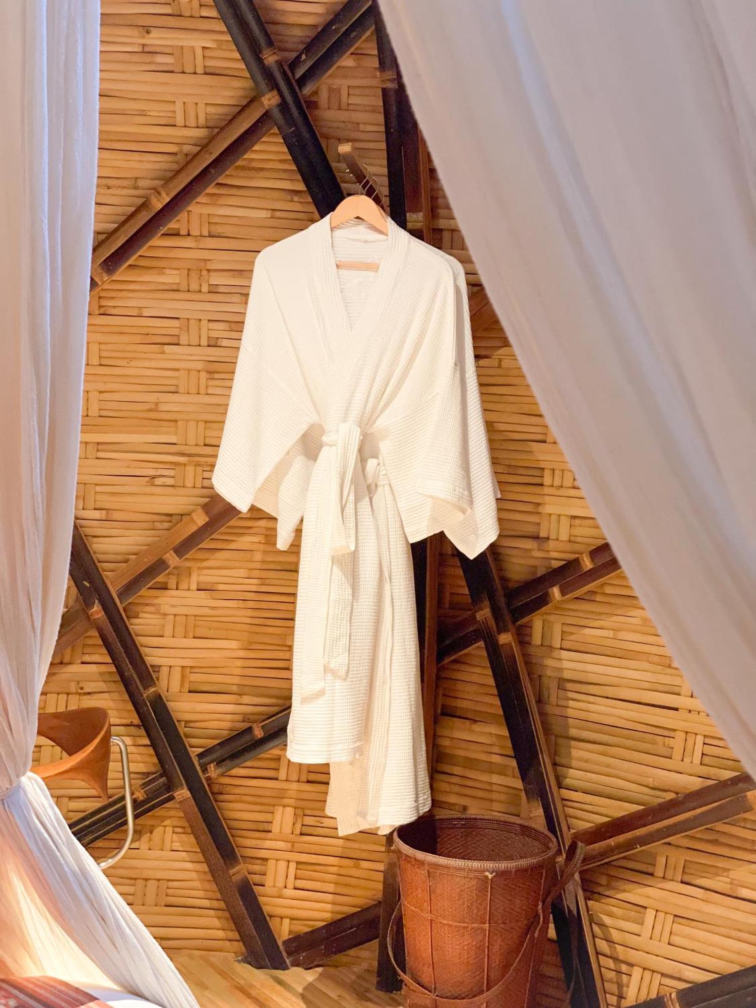 Dove House - One Bedroom Bamboo Design with Free one-time minibar