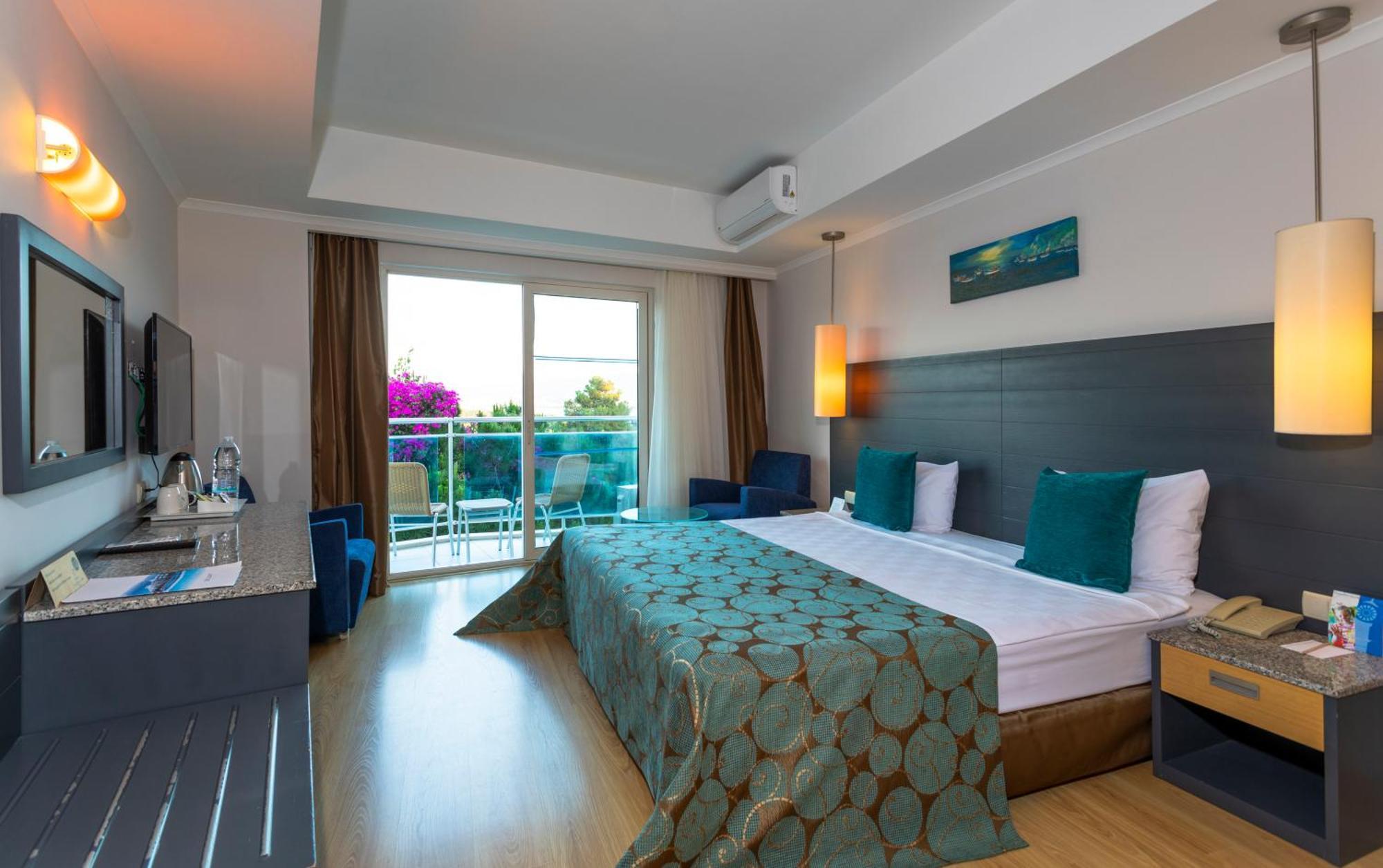 Double or Twin Room Side Sea View,1685040741:JPEG