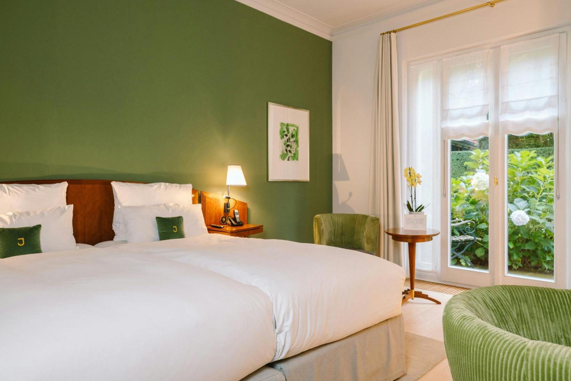 Deluxe Double Room with Garden View