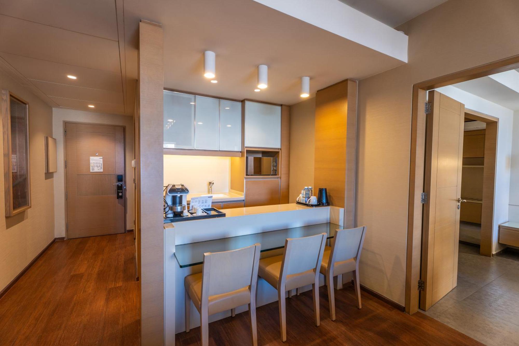 Business Suite