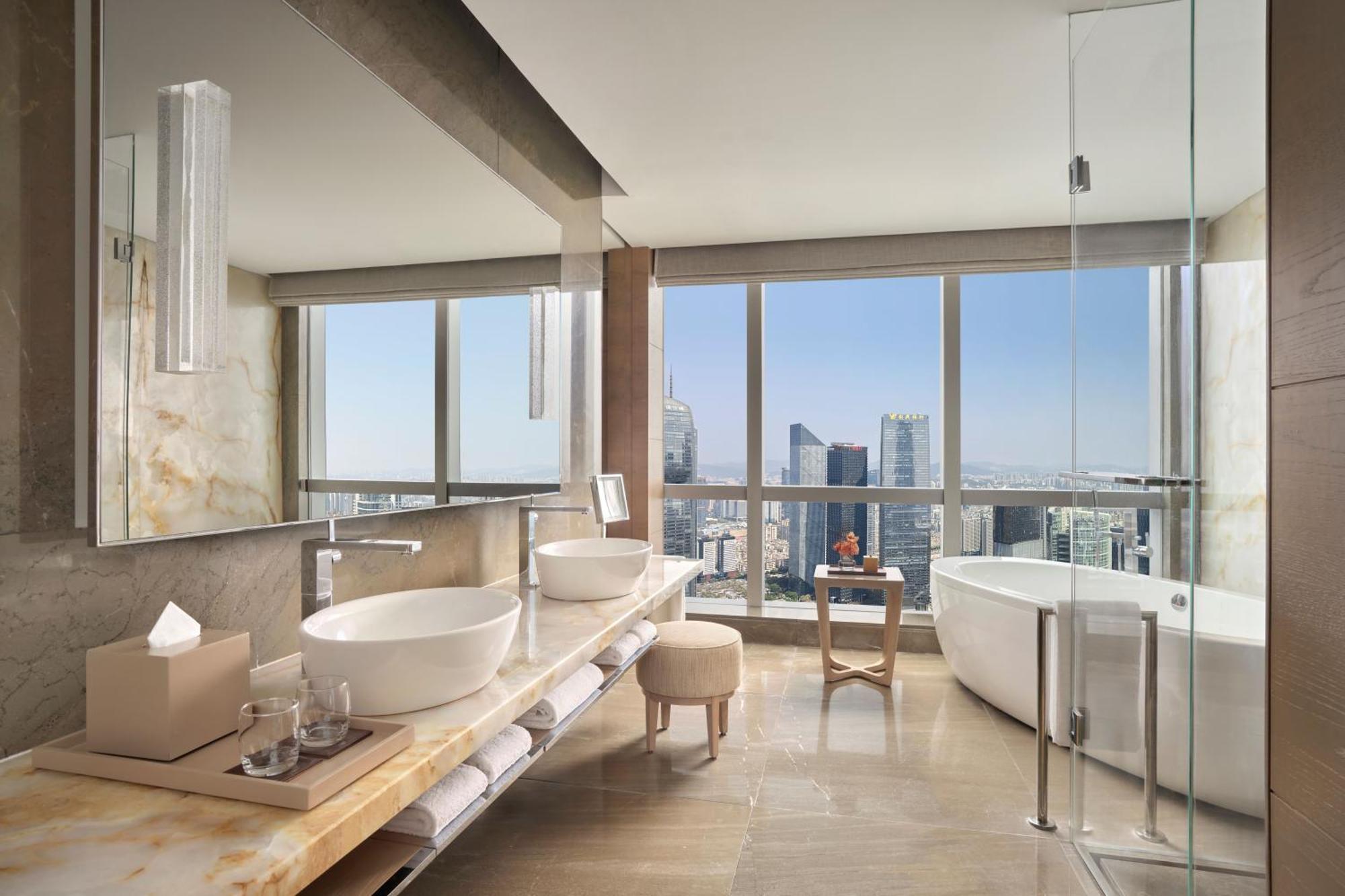 Premier Suite, Pearl River View