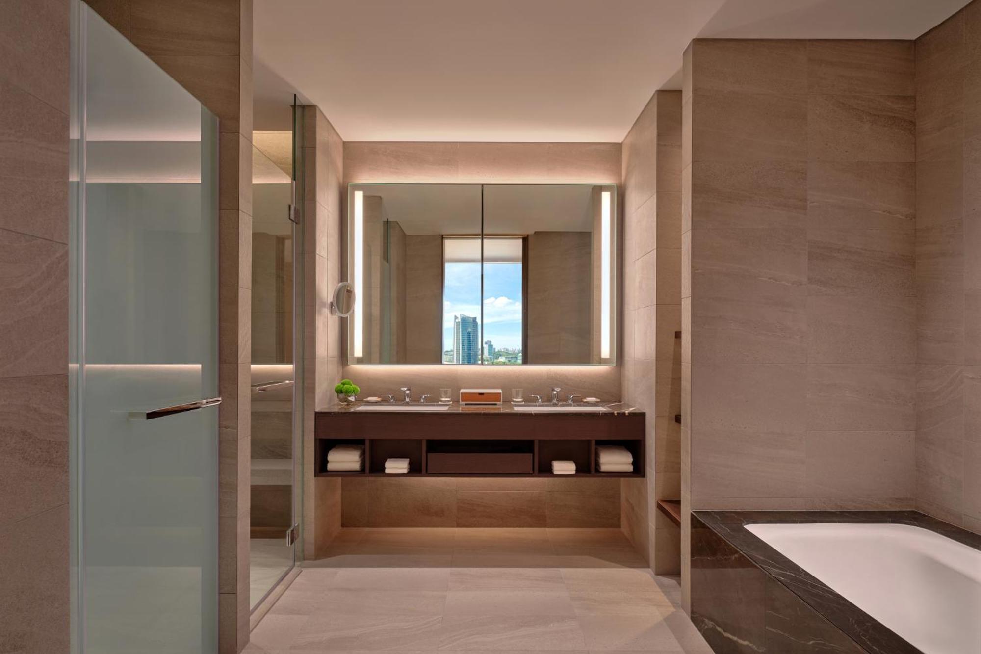 Regency Suite