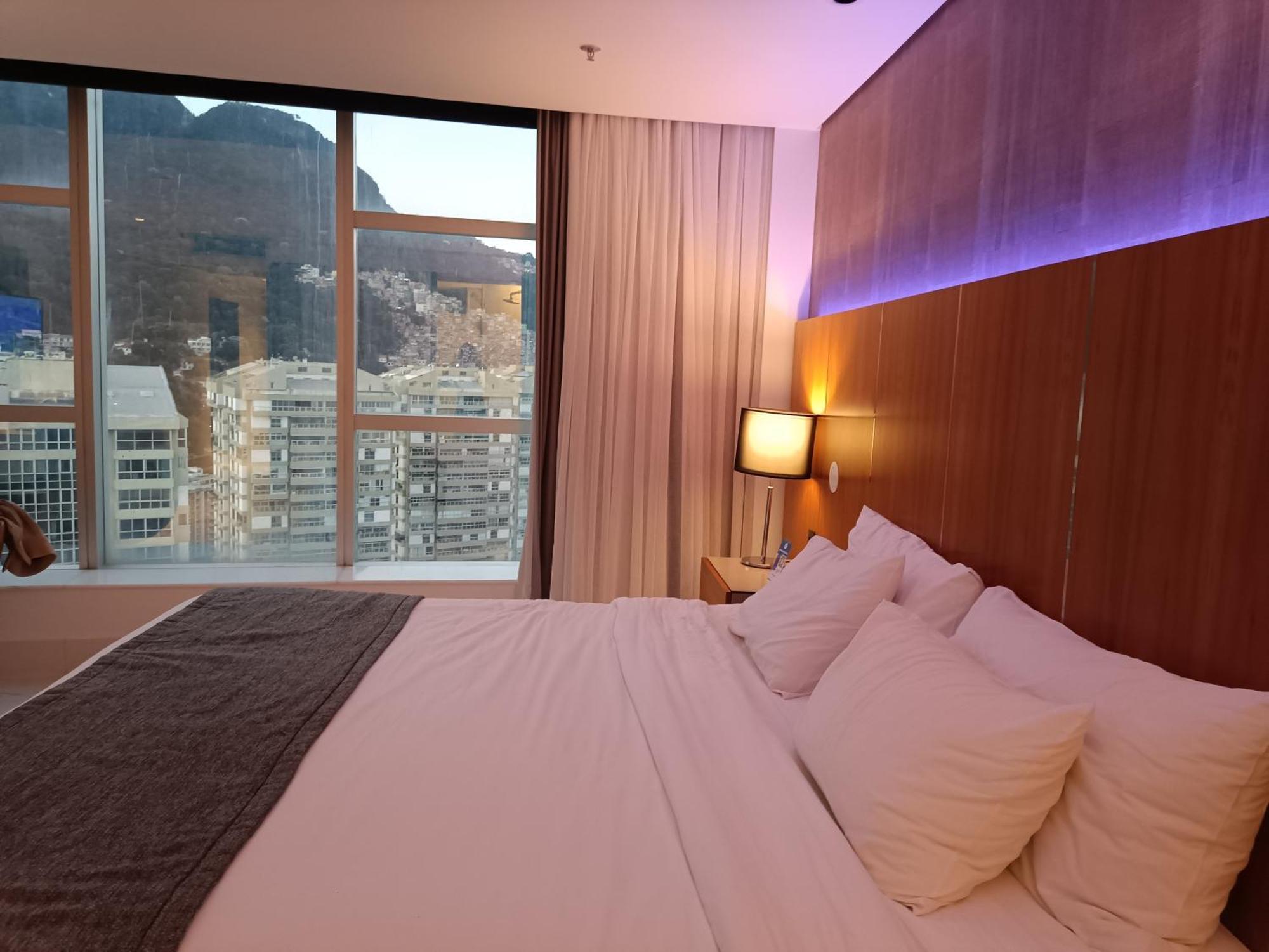 One-Bedroom Premier Apartment