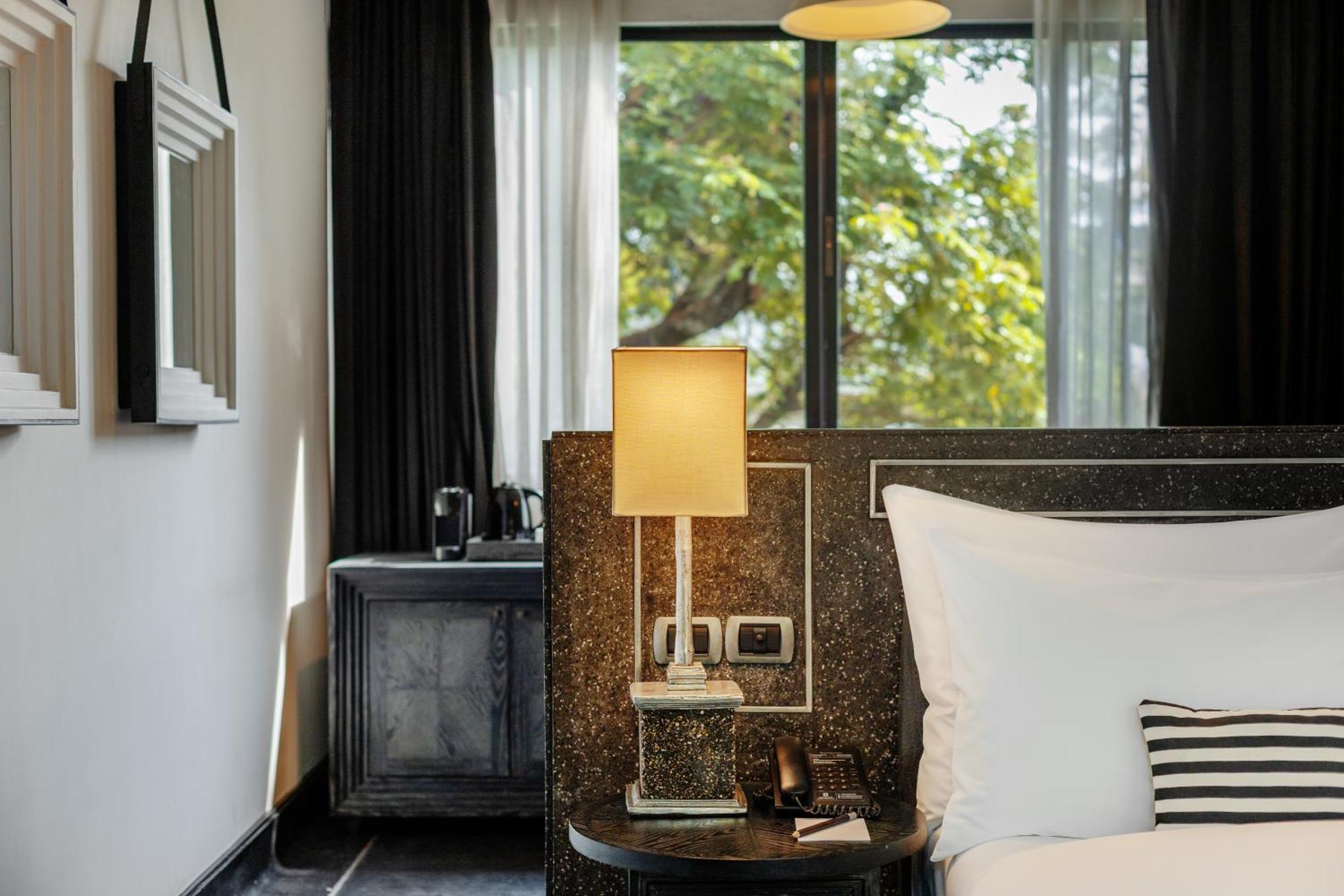 Deluxe King Room,1697924702:JPEG