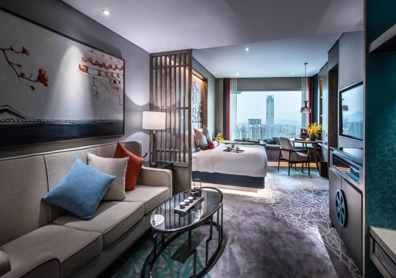 Elegant Bay View King Room