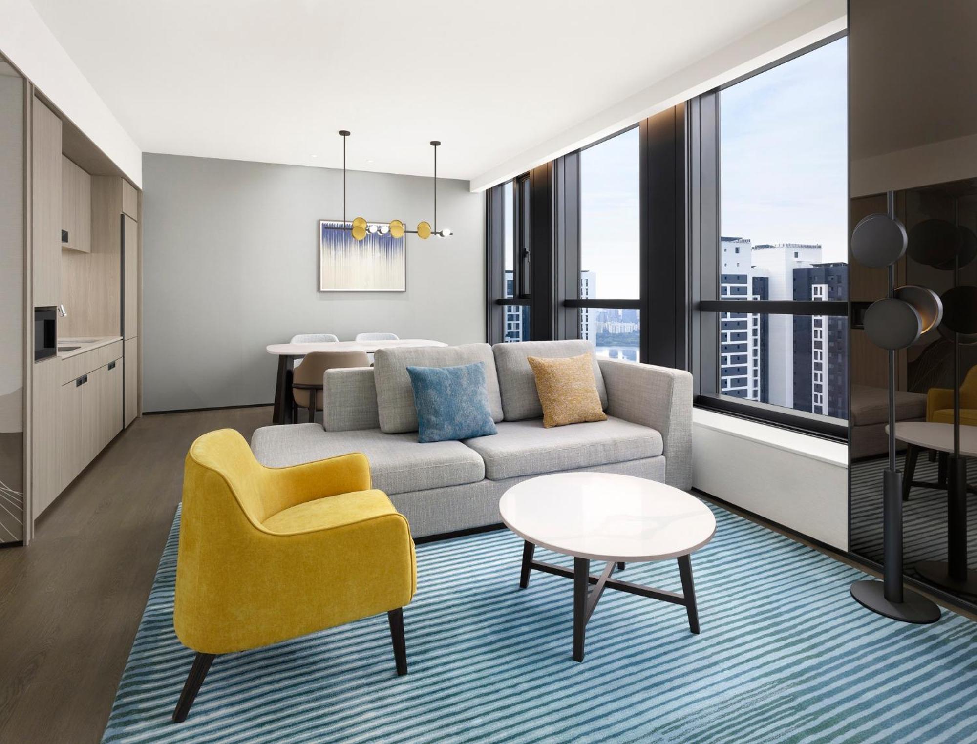 1 Bedroom Premier Suite, 1 King Size Bed
