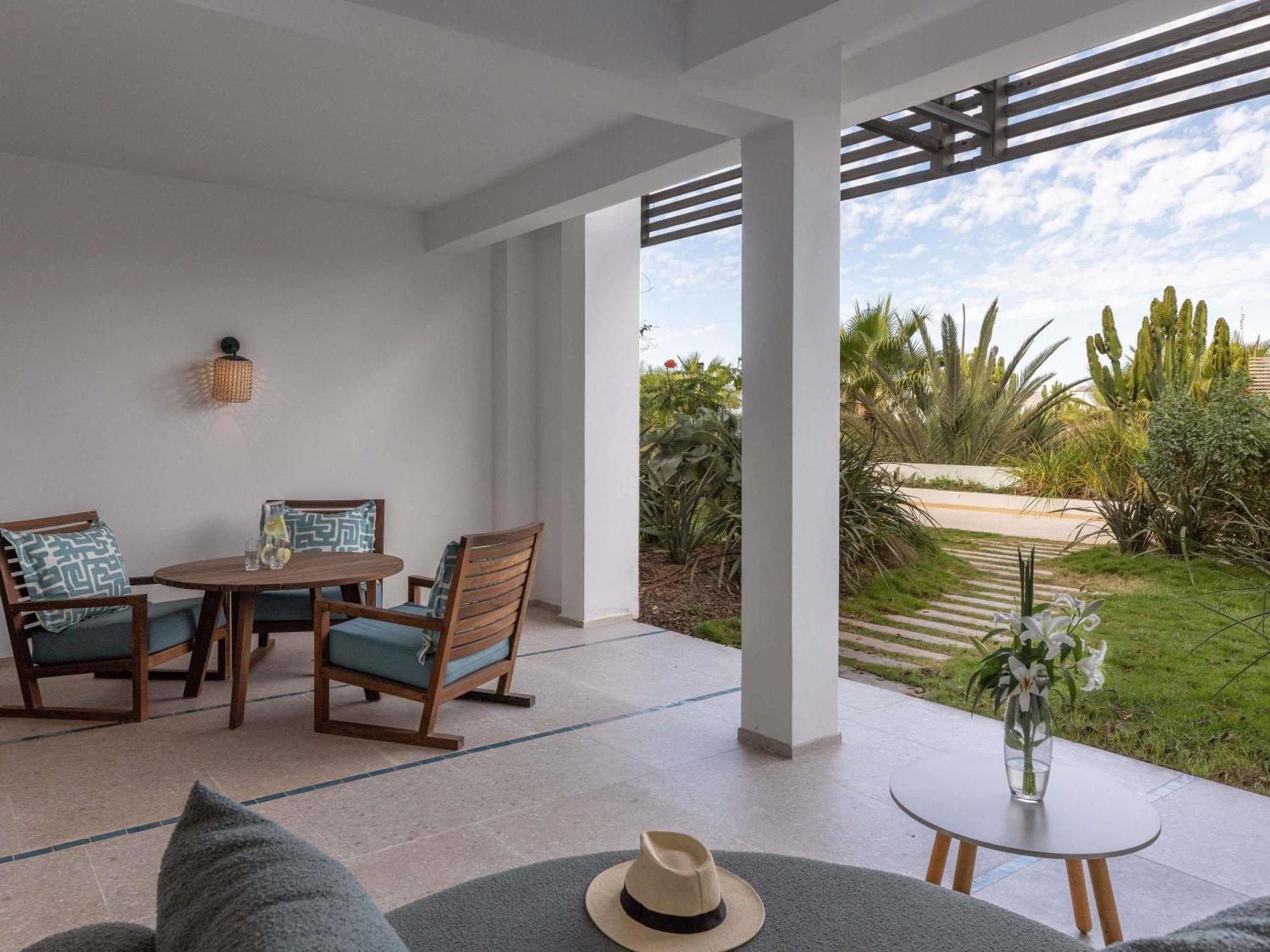 Junior King Suite with Terrace and Garden View