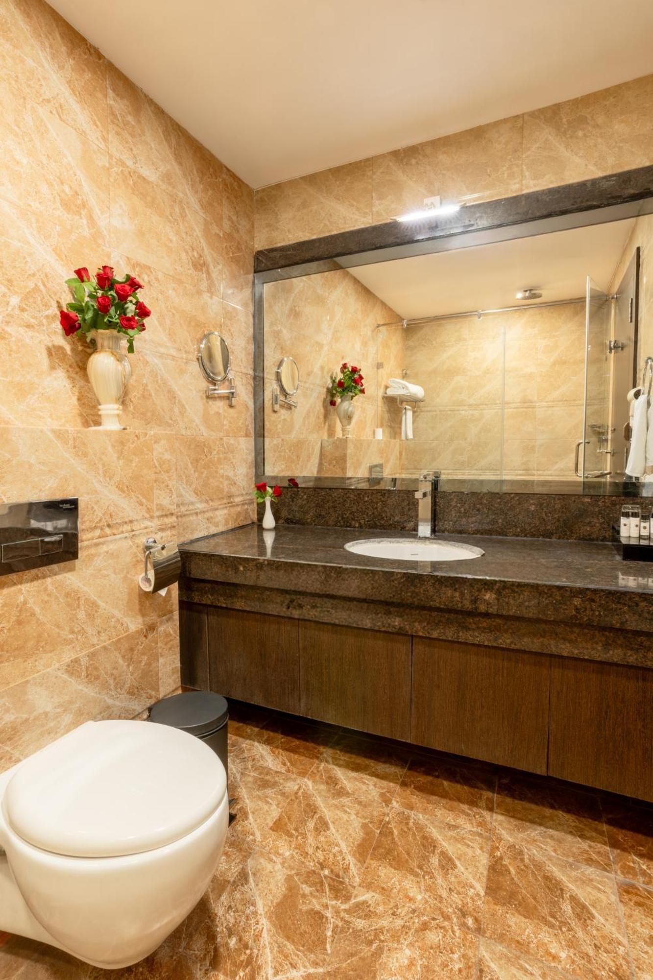 Deluxe Room , 20% off on FnB, and Spa