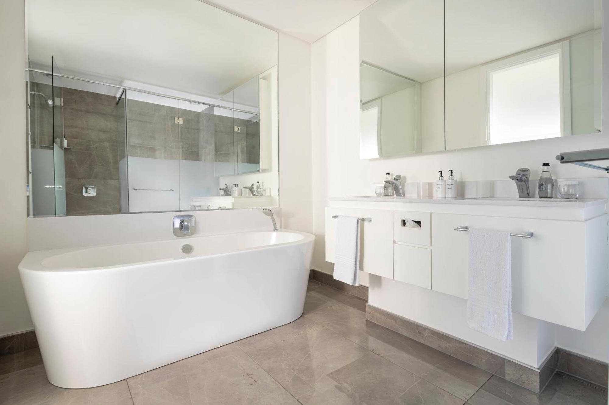 Deluxe Apartment,1706985272:JPEG