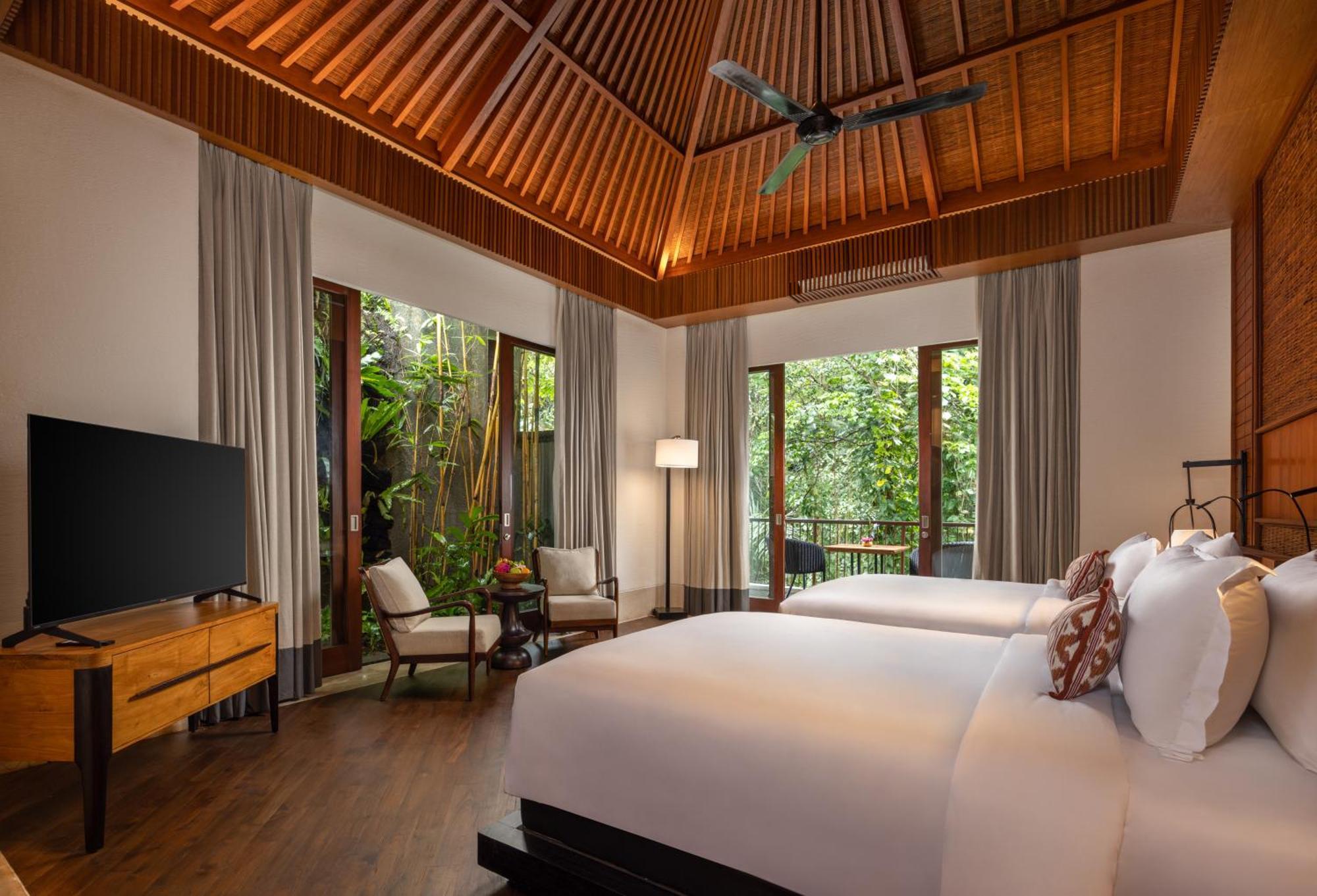 Spacious Three-Bedroom Villa with Private Pool, Bathtub, Riverside and Free Welcome Fruit
