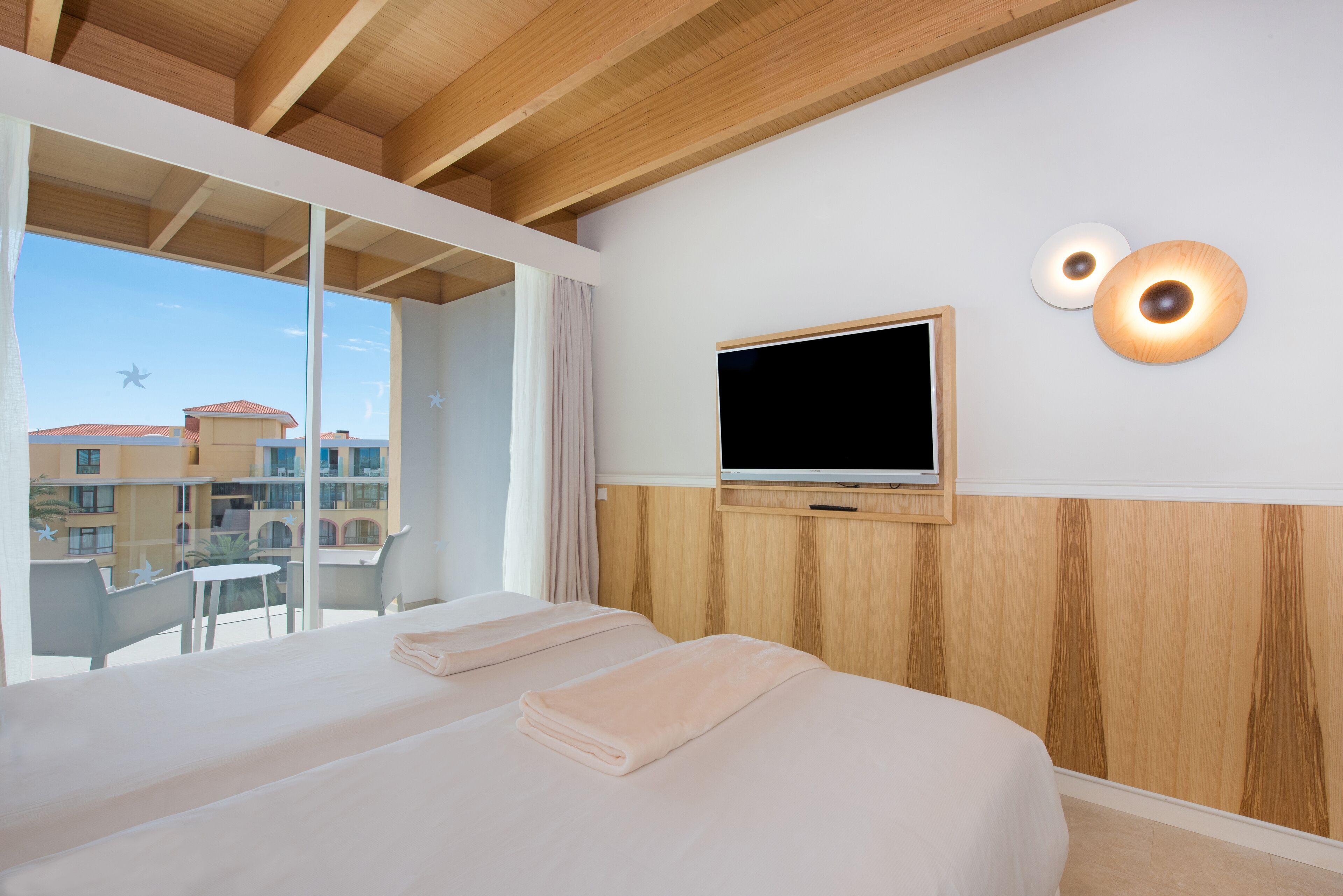Duplex Suite Side Sea View