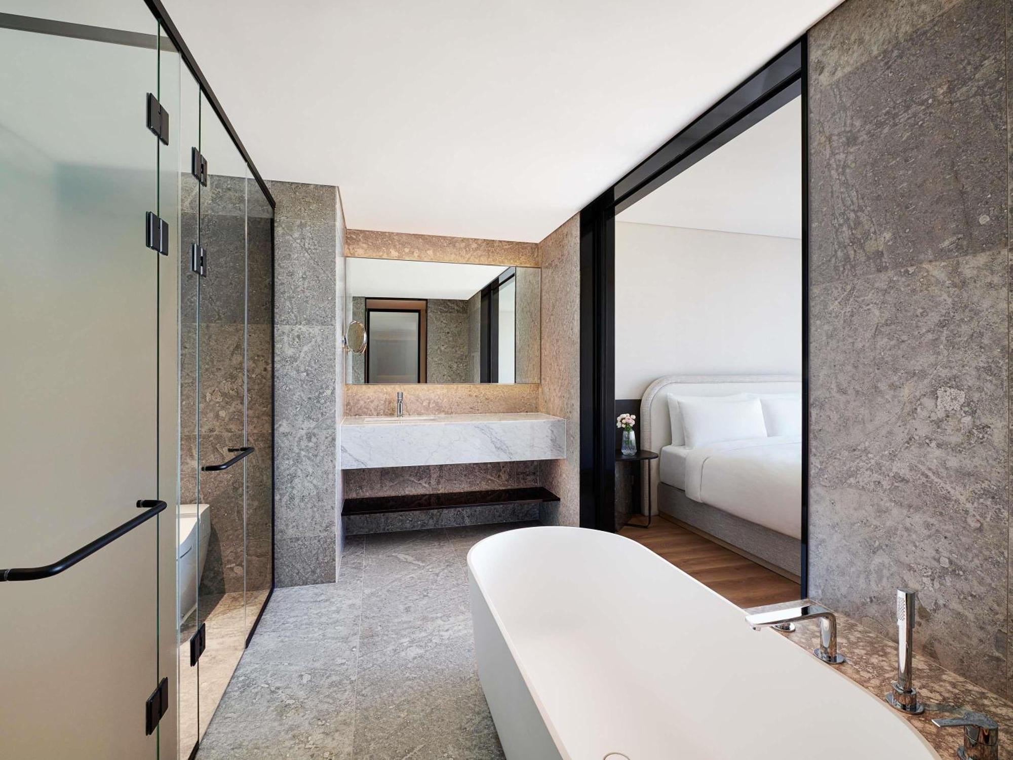 Namsan Suite with 1 King Bed, Namsan View