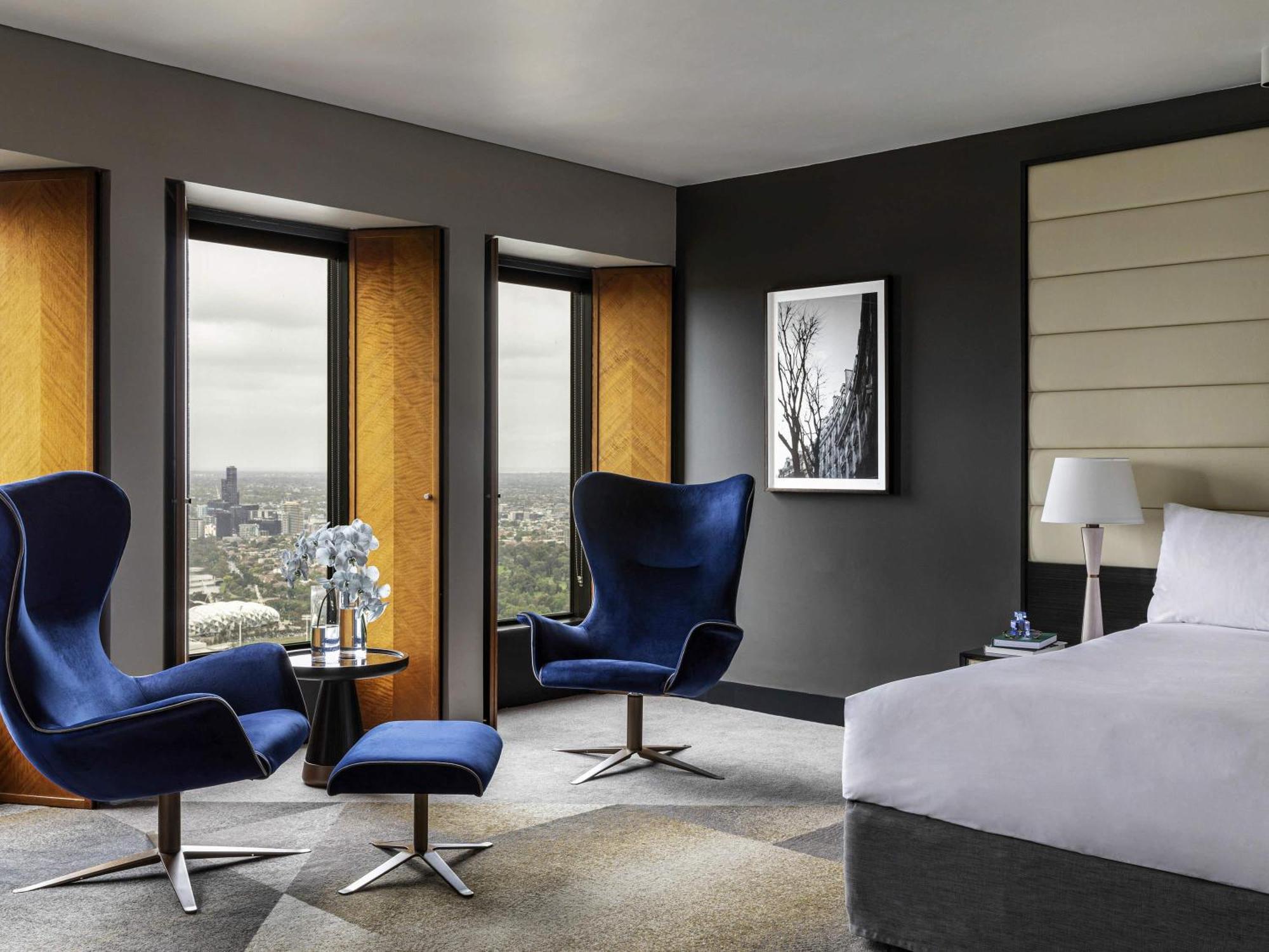Deluxe King Room with Park View