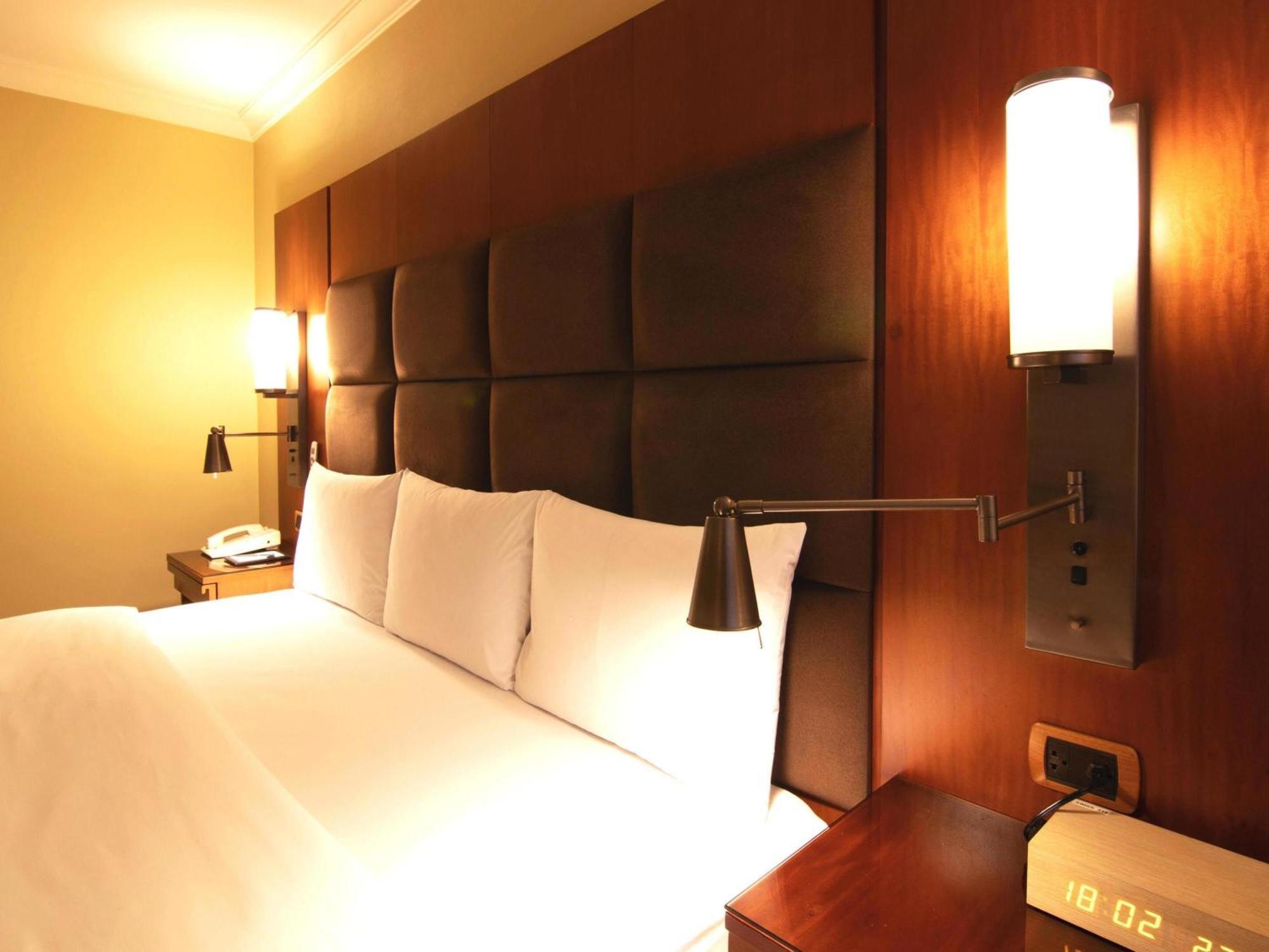 Premier Double or Twin Room,1717040008:JPEG