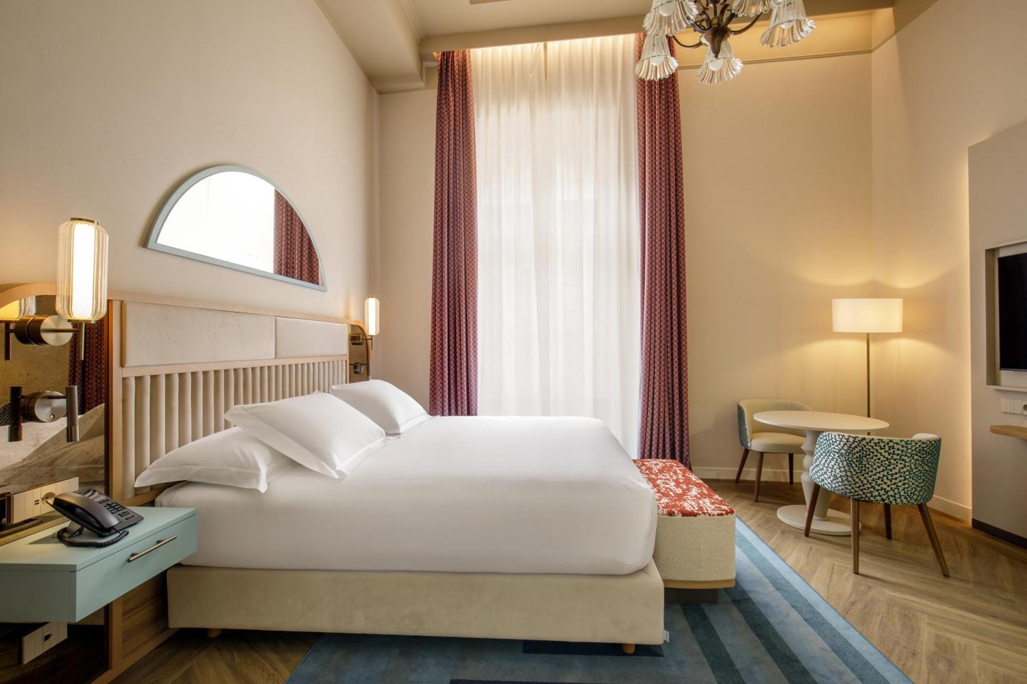 King Room - Mobility Accessible