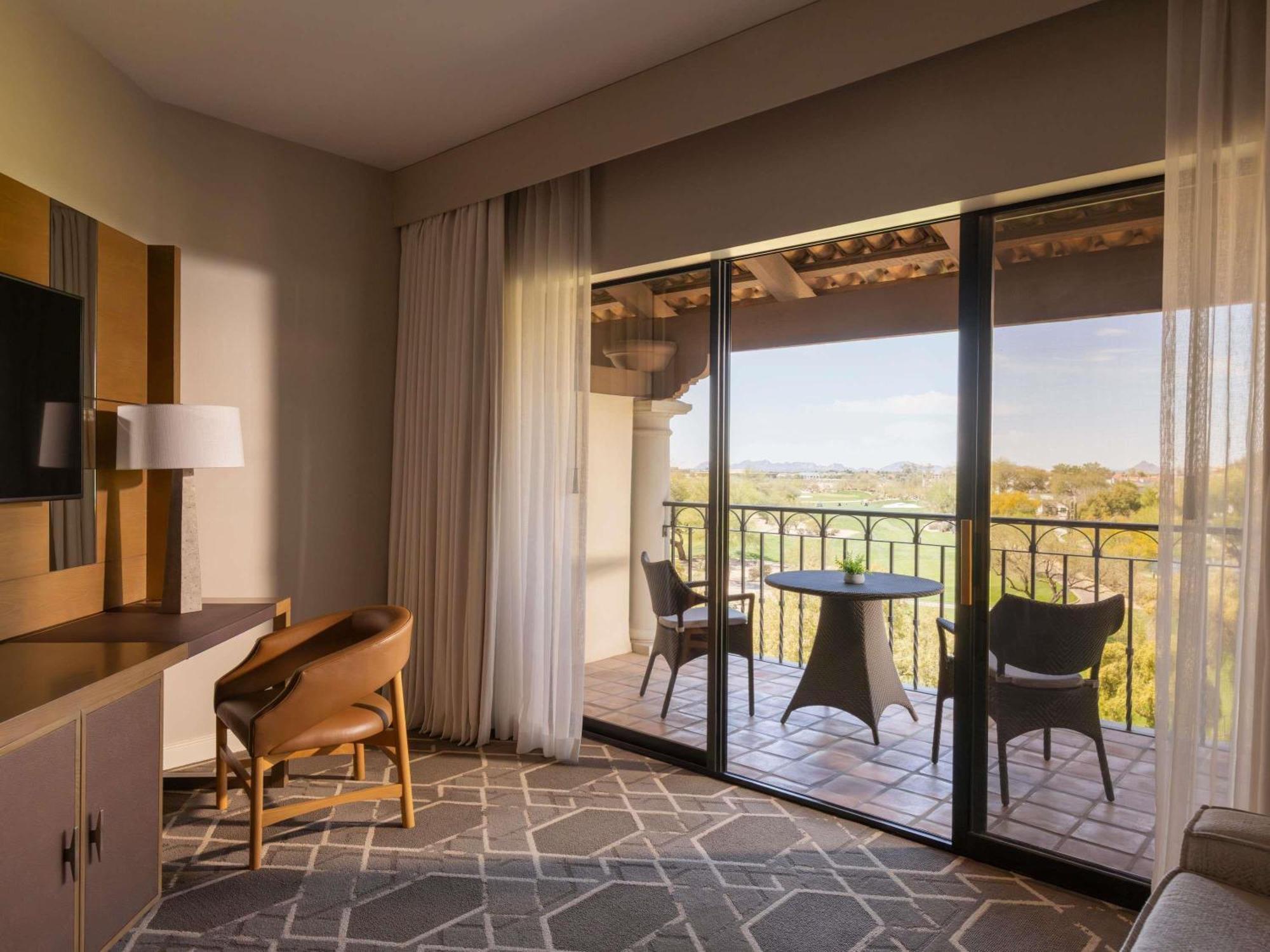 Fairmont King Room with Balcony and Golf View,1730058654:JPEG