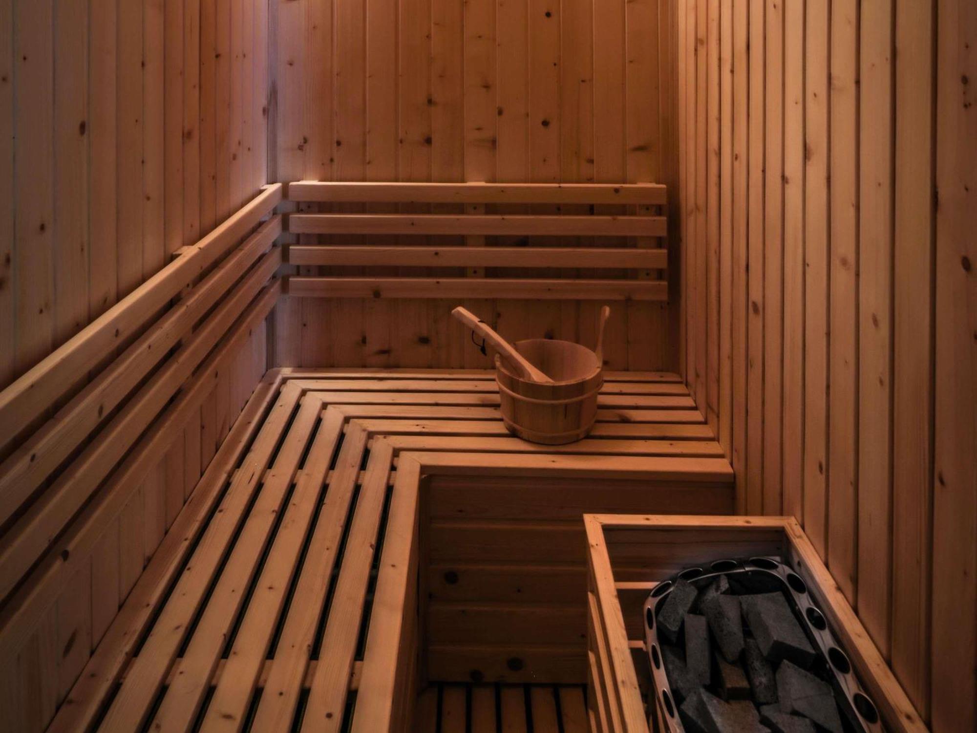 Two Bedroom Exclusive Suite with Sauna and Lounge Access