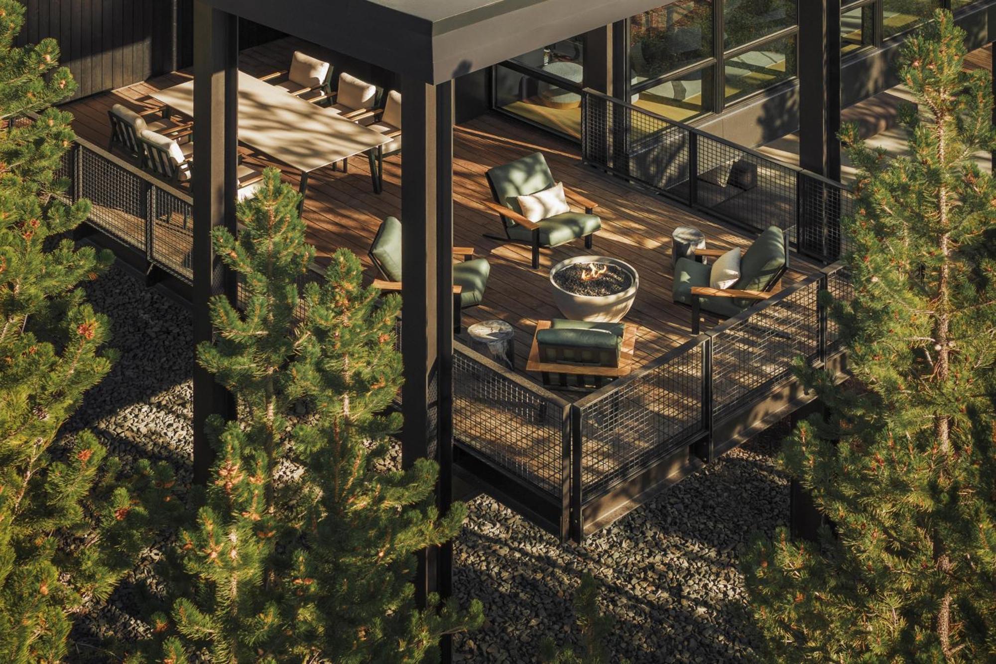 Five Bedroom Private Home