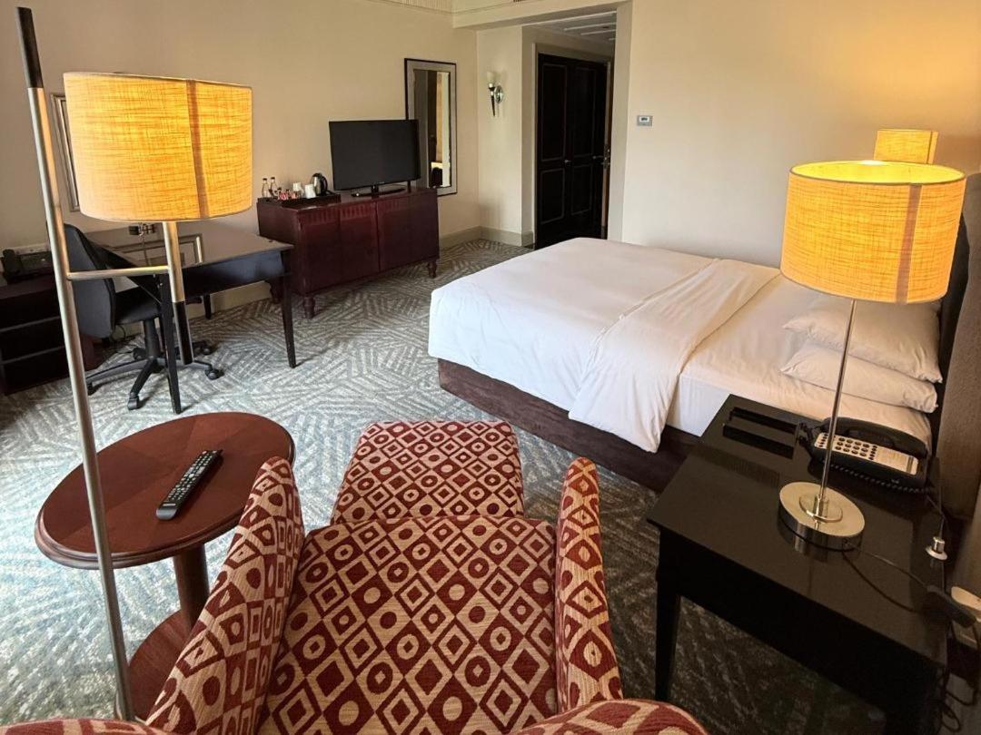 Queen Room