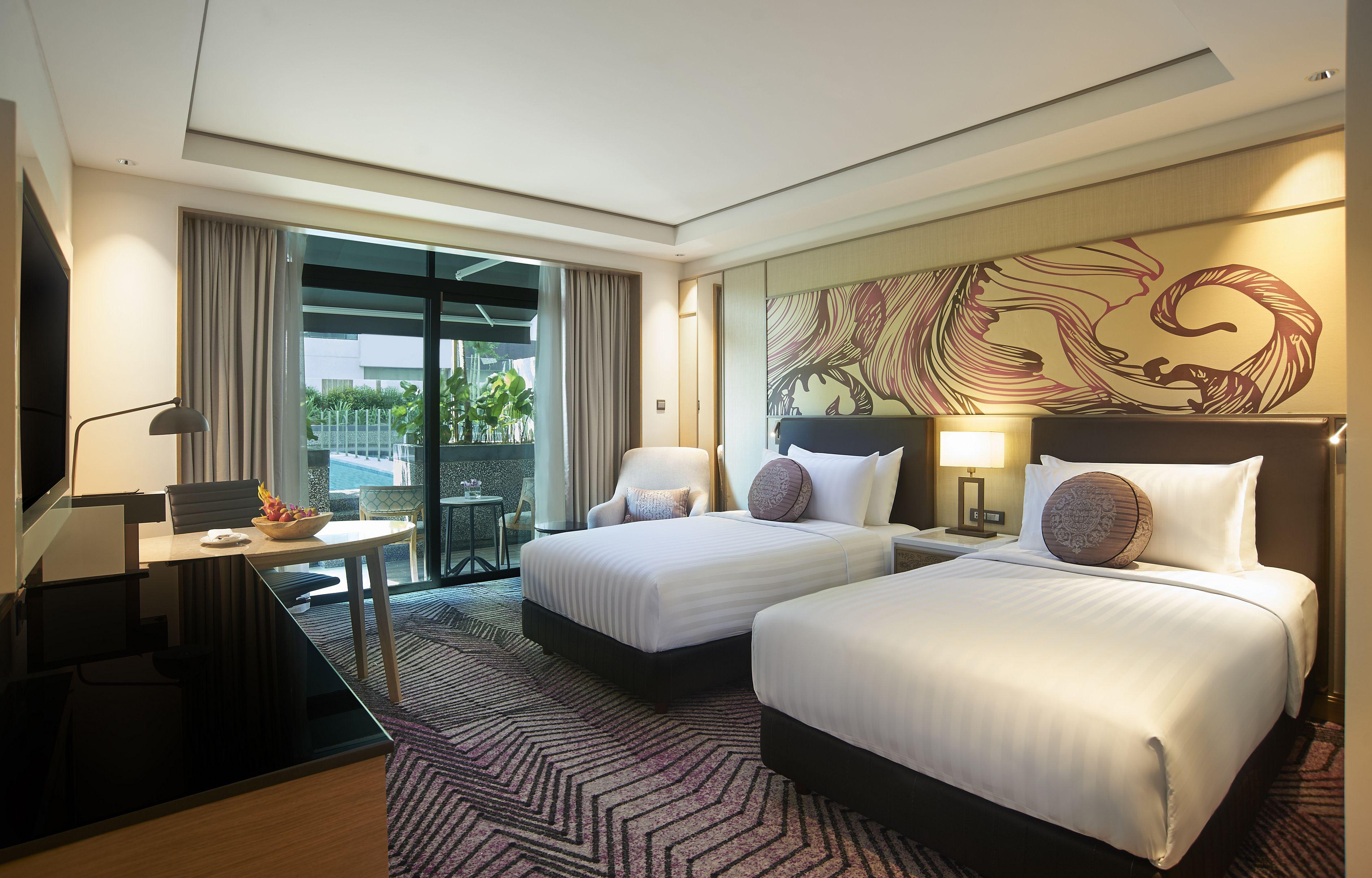 Deluxe Pool Access Twin Room