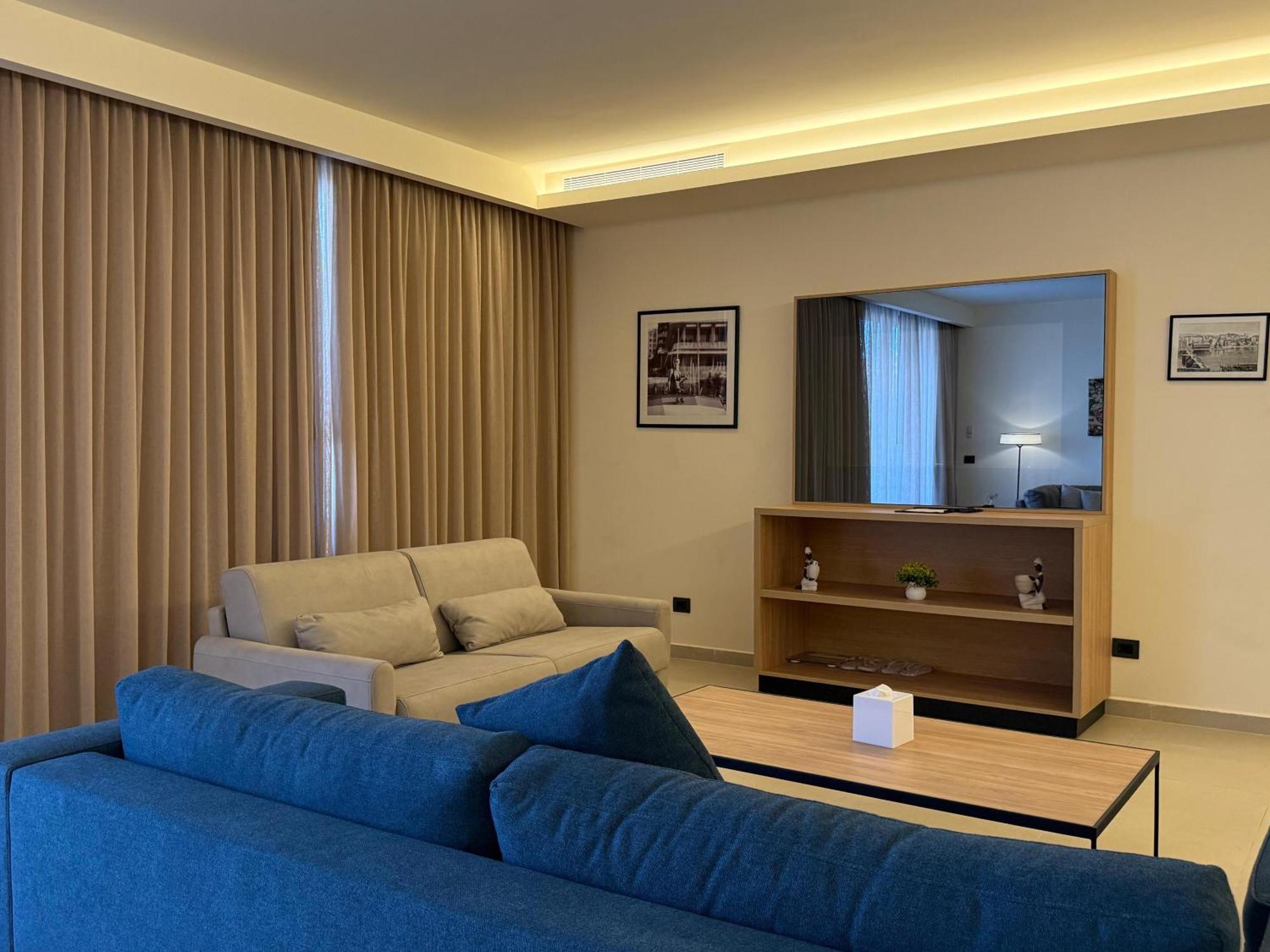 King Suite with Sea View