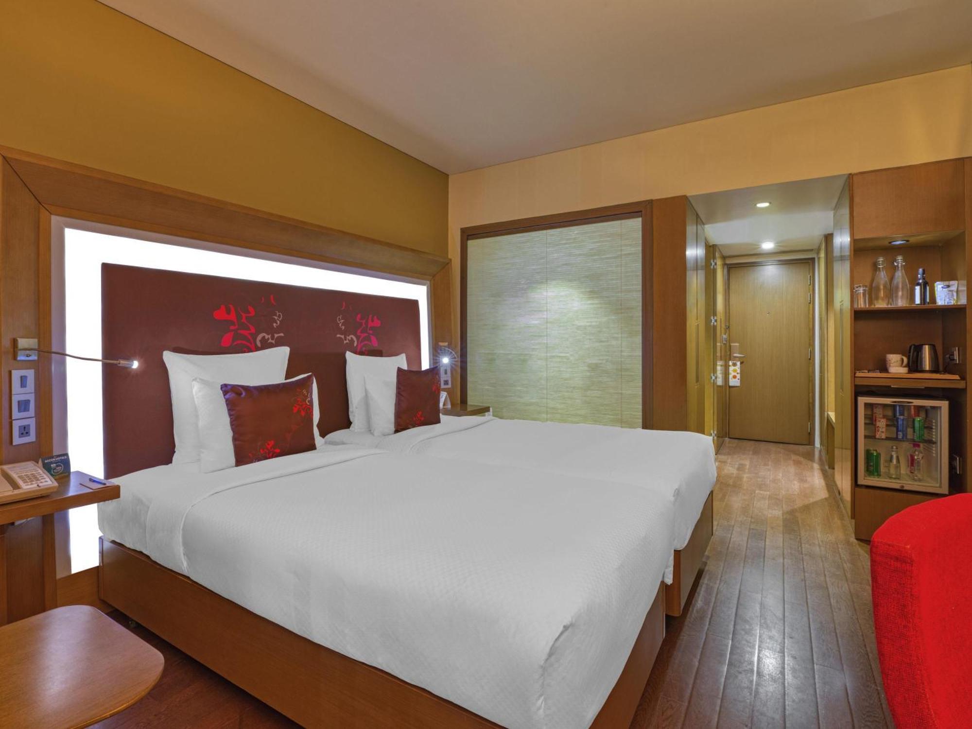 Premier Room with Two Single Beds