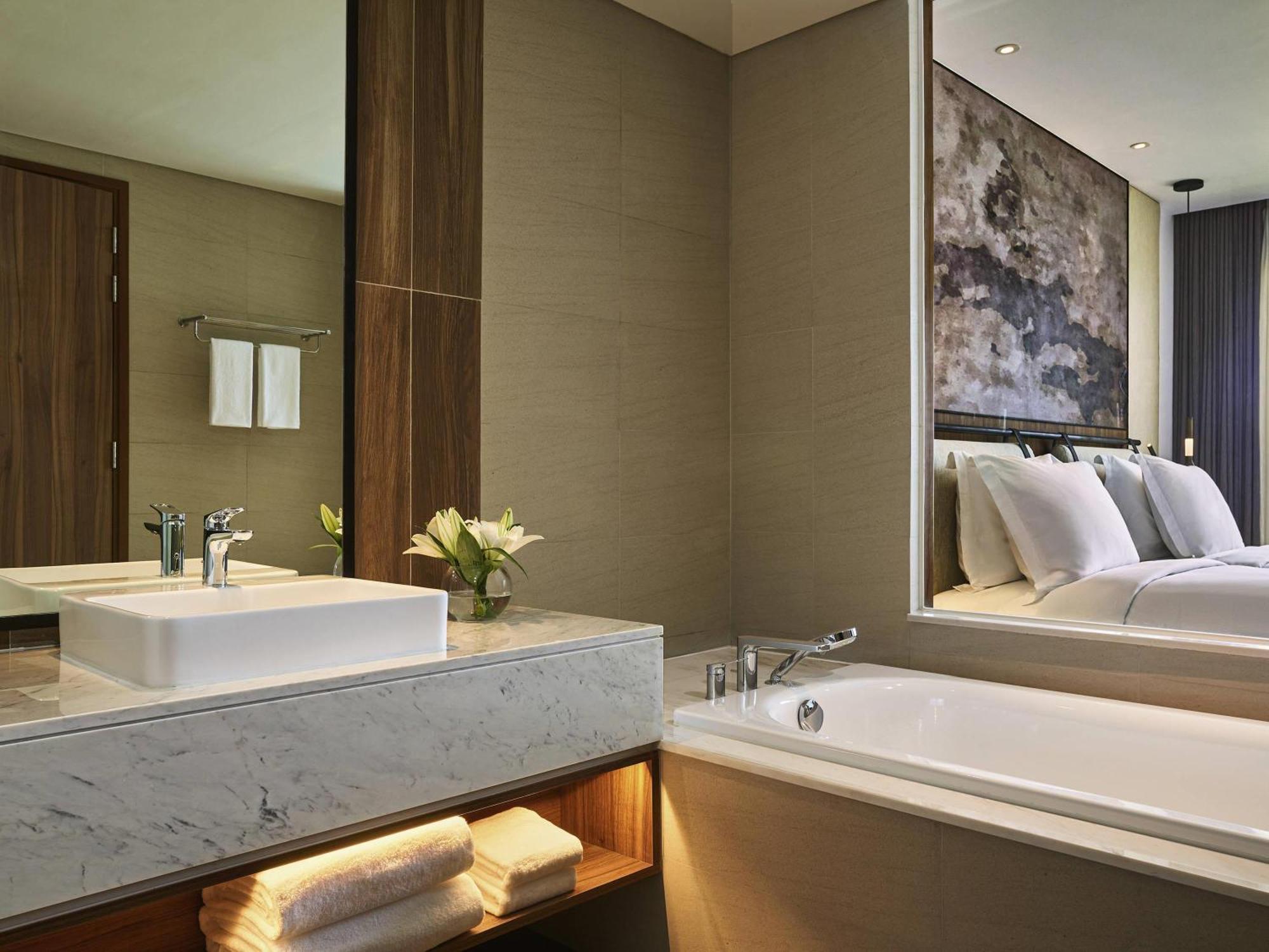 Superior Twin Room with Balcony and Garden View