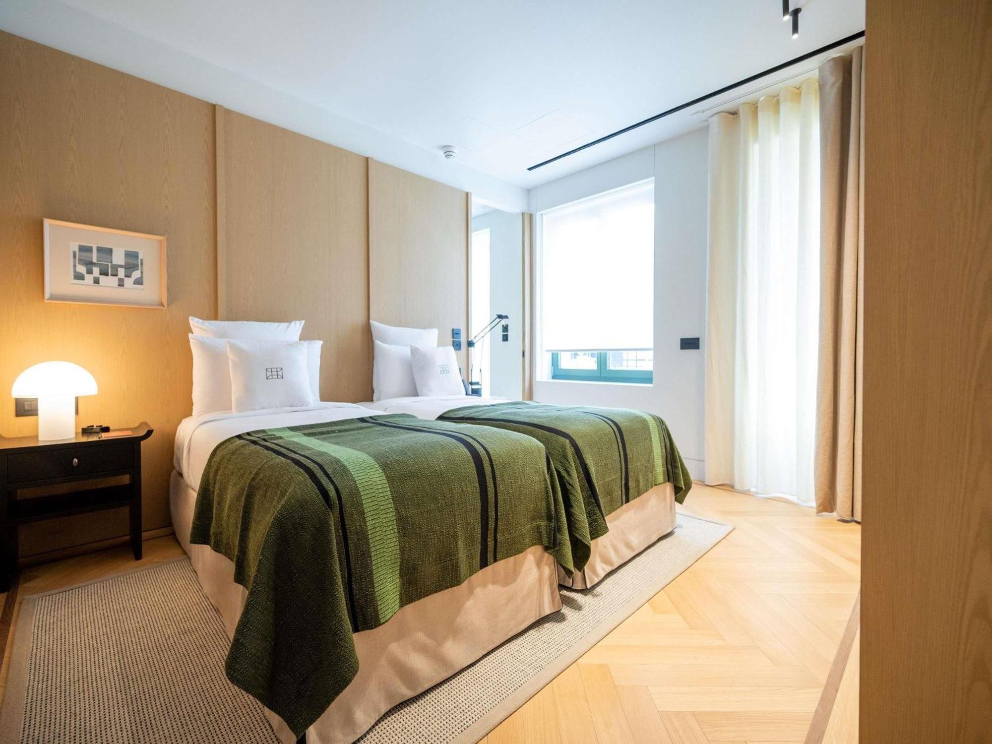 Superior Queen Room