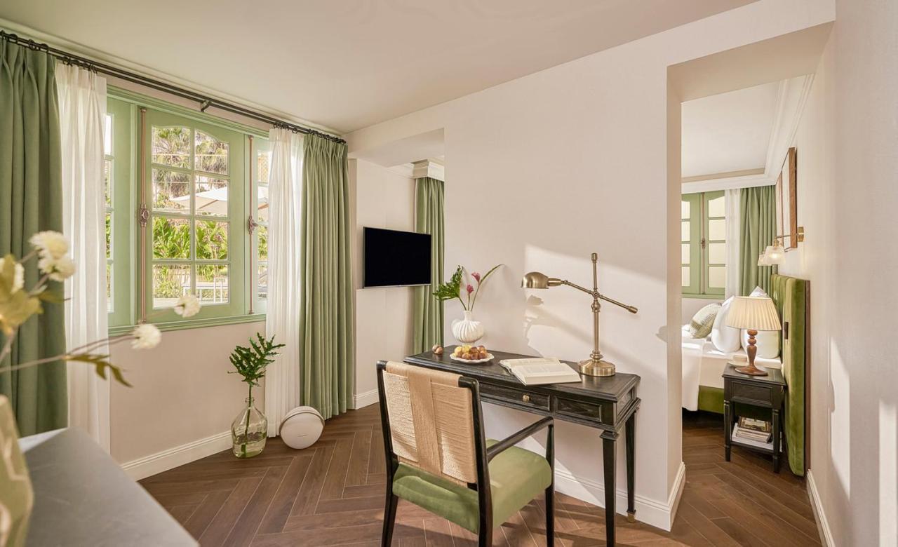 Premier Garden View