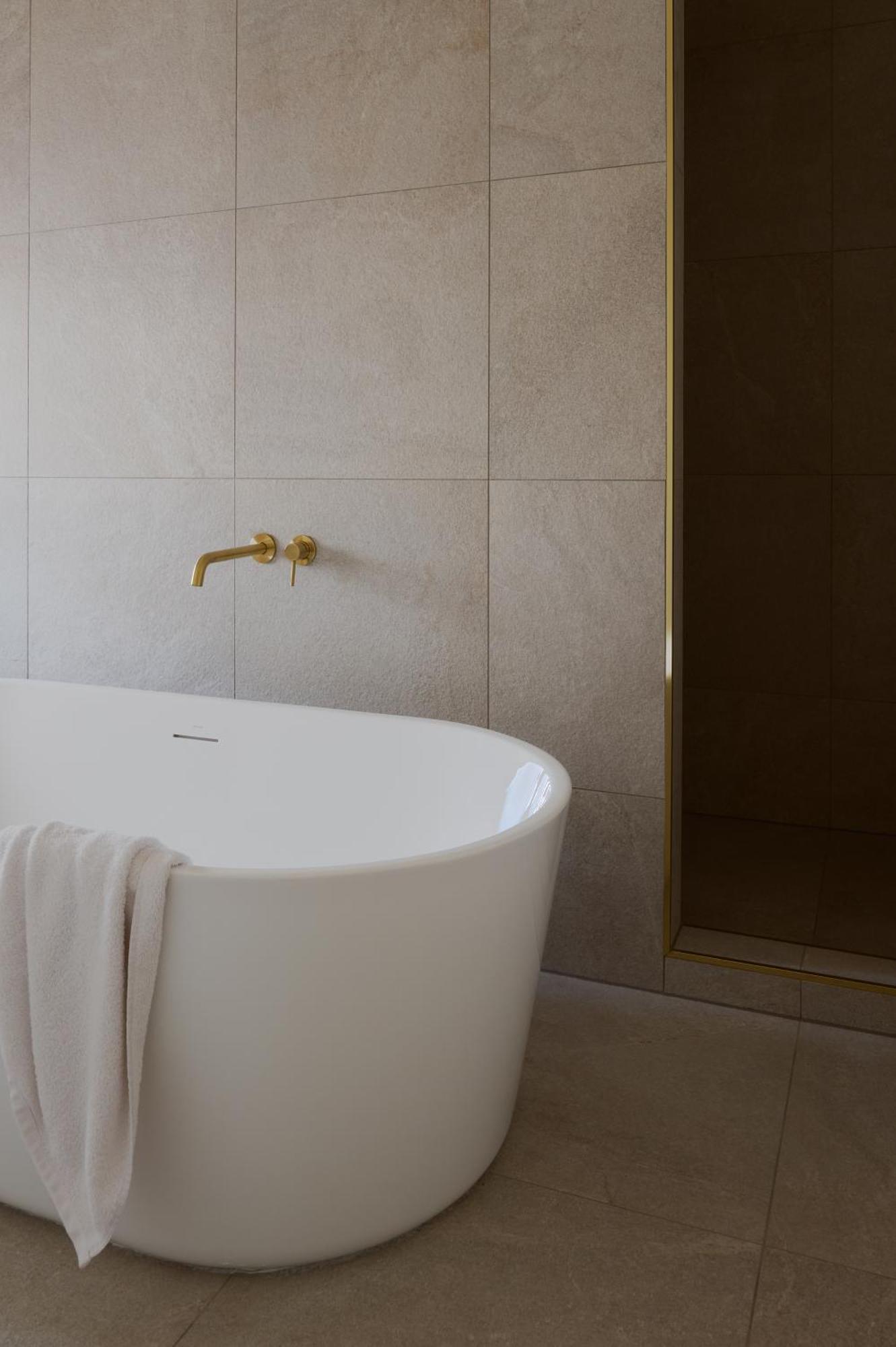 Helen Bath Suite
