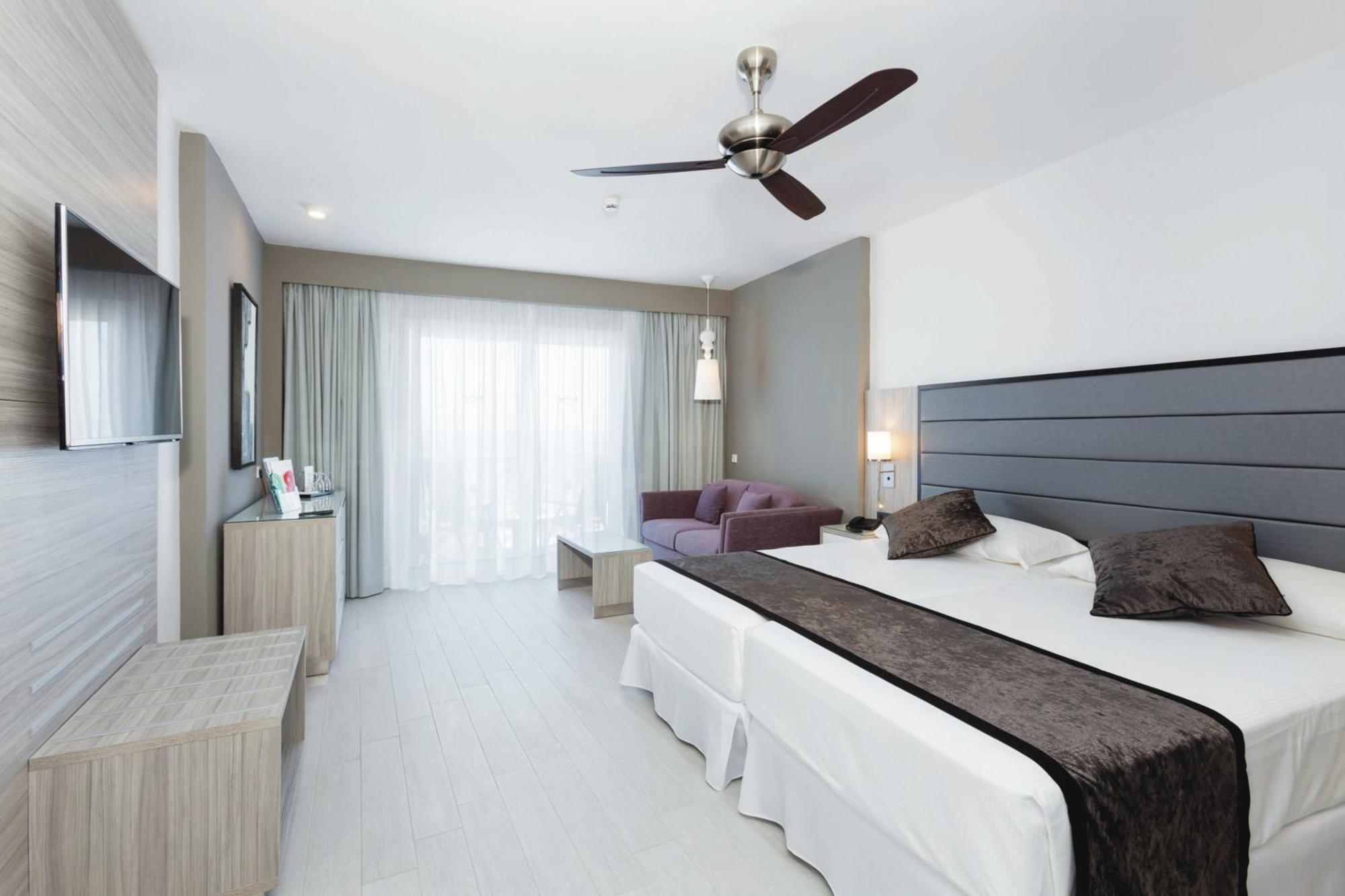 Deluxe Double Room Side Sea View