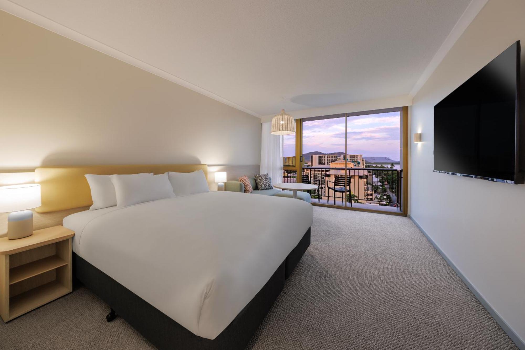 Premium Twin Balcony Room