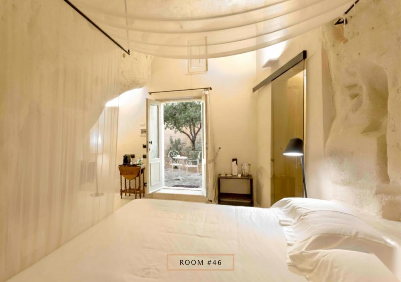 Double Room with Patio - Cave