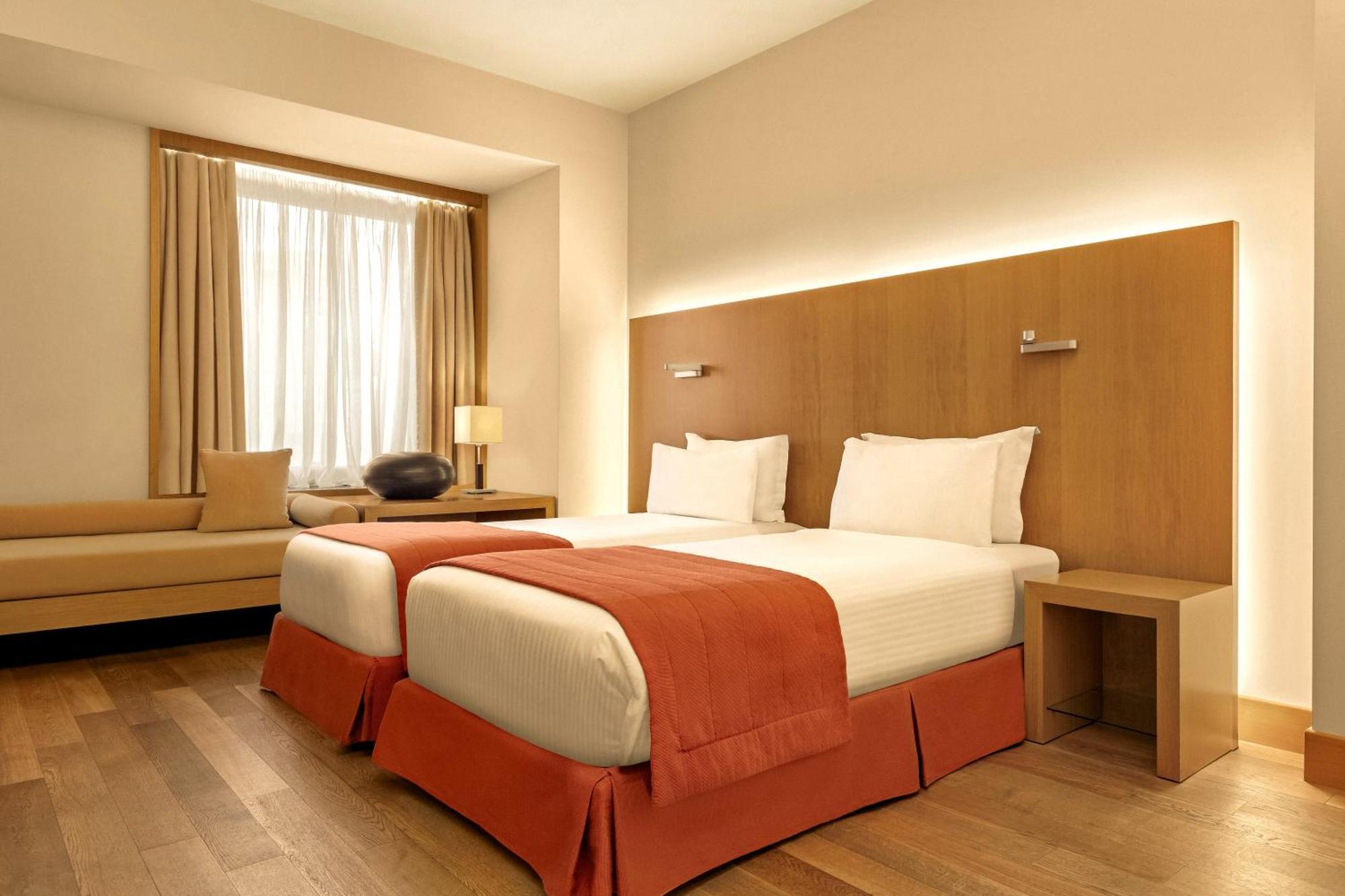 Standard Double Room Mobility Accessible