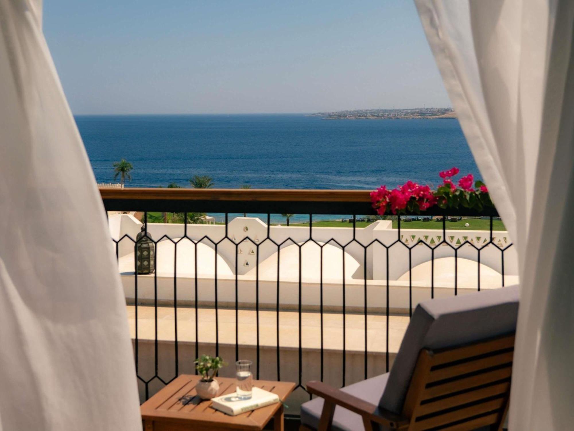 Superior Twin Room with Sea View