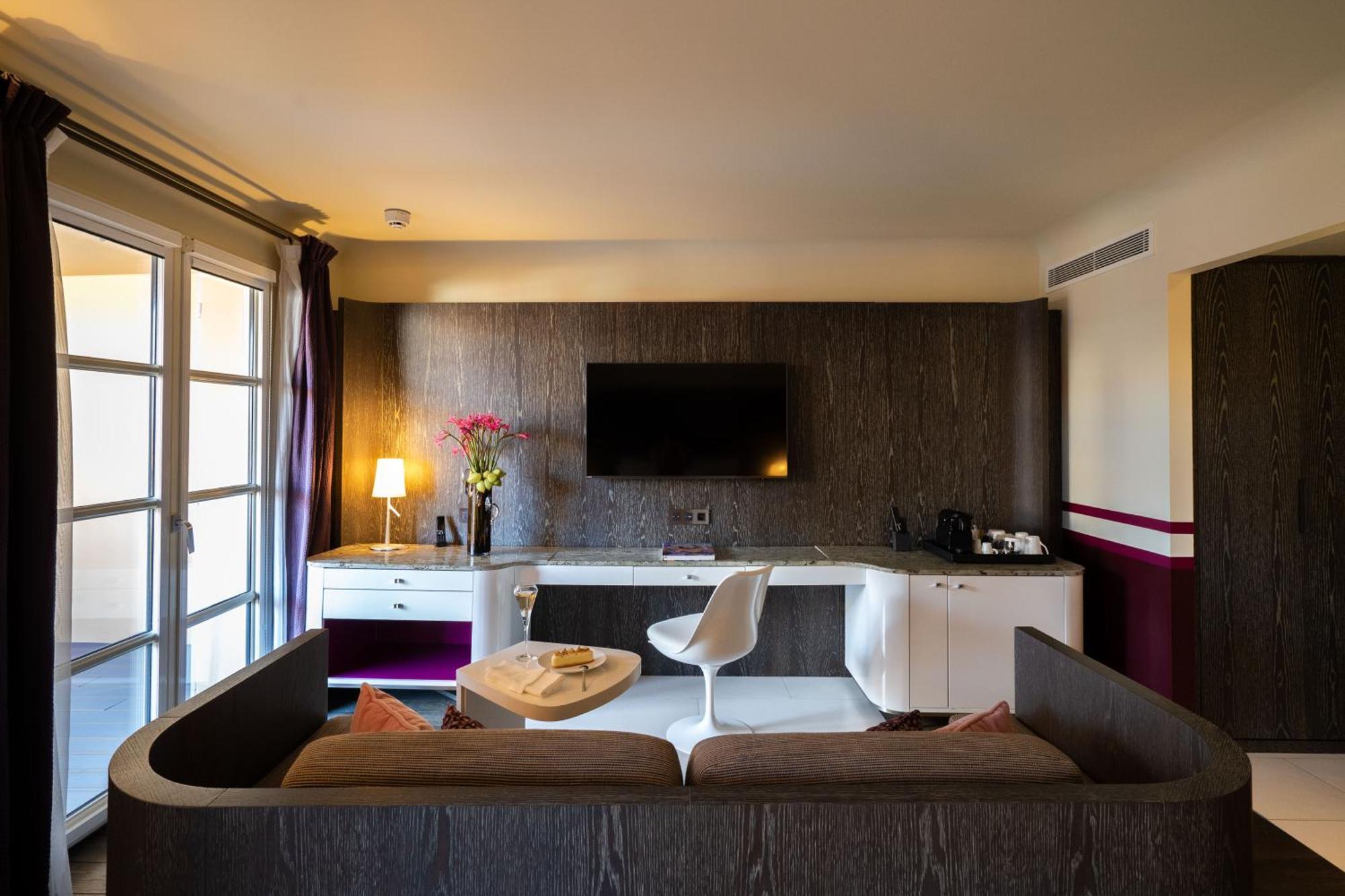 Junior Suite with Terrace