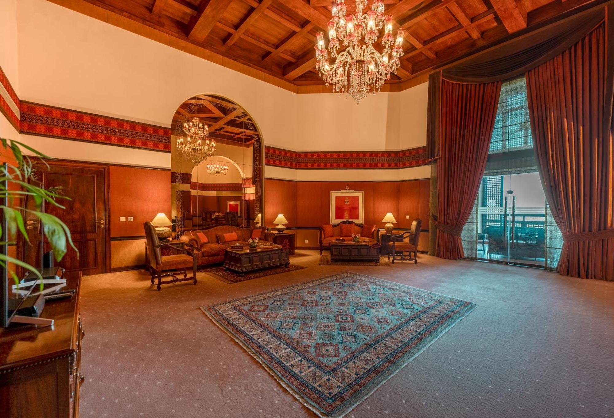 Presidential Suite