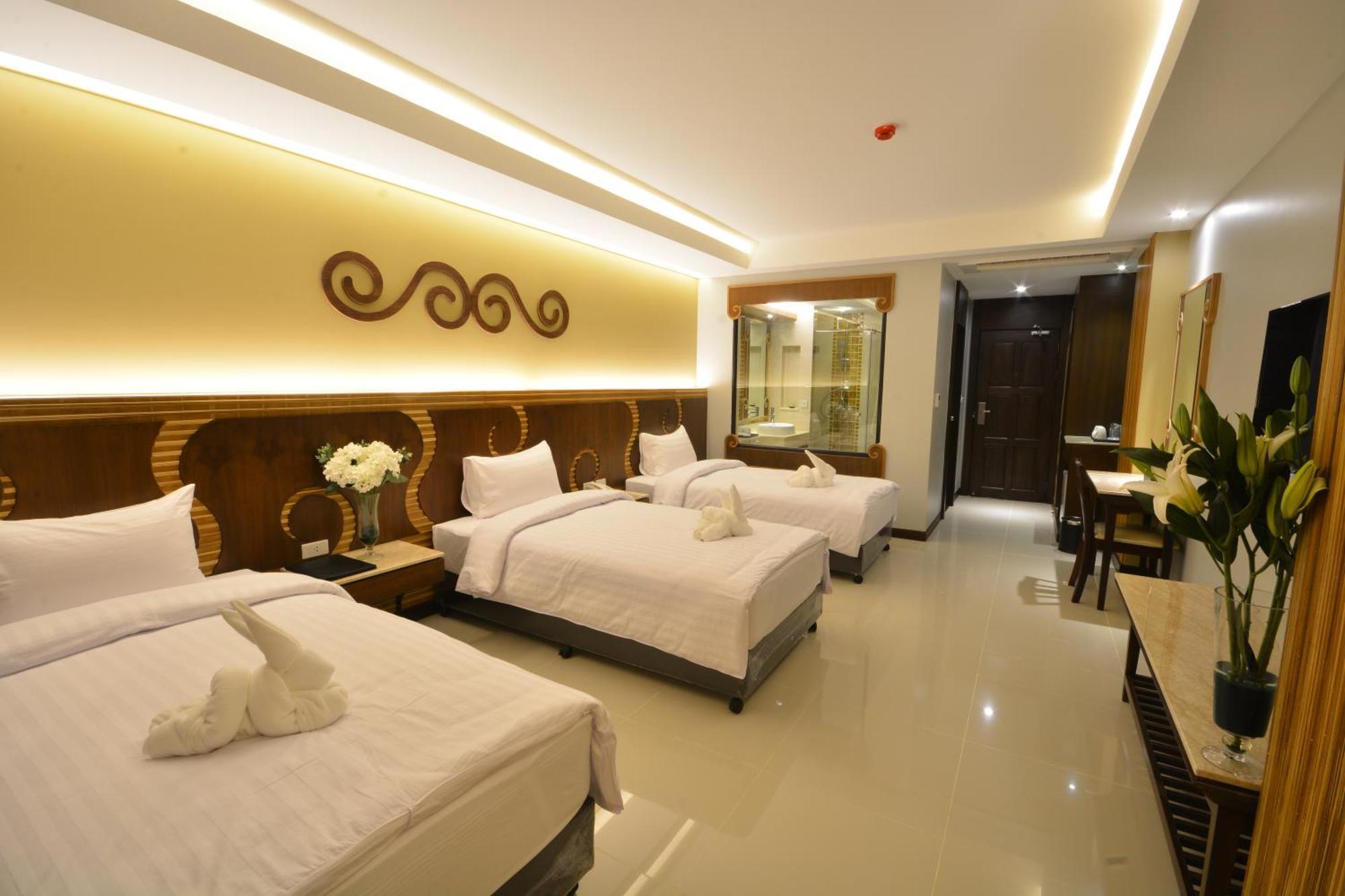 Deluxe Triple Room