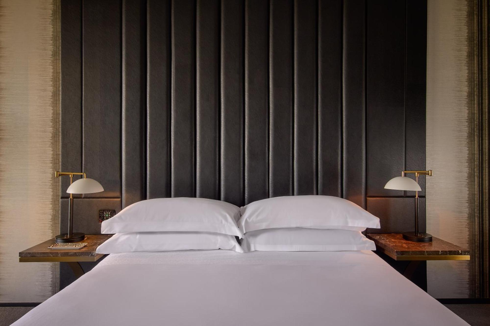 Emporium Suite with Free Wifi,1743161737:JPEG