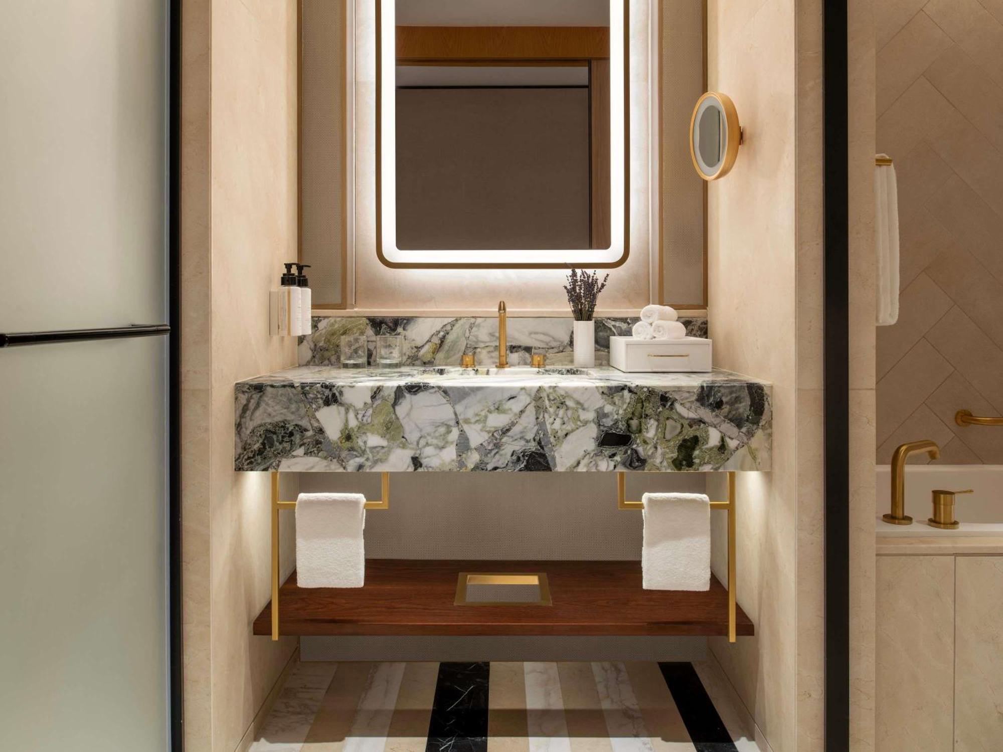 Swiss Signature Room
