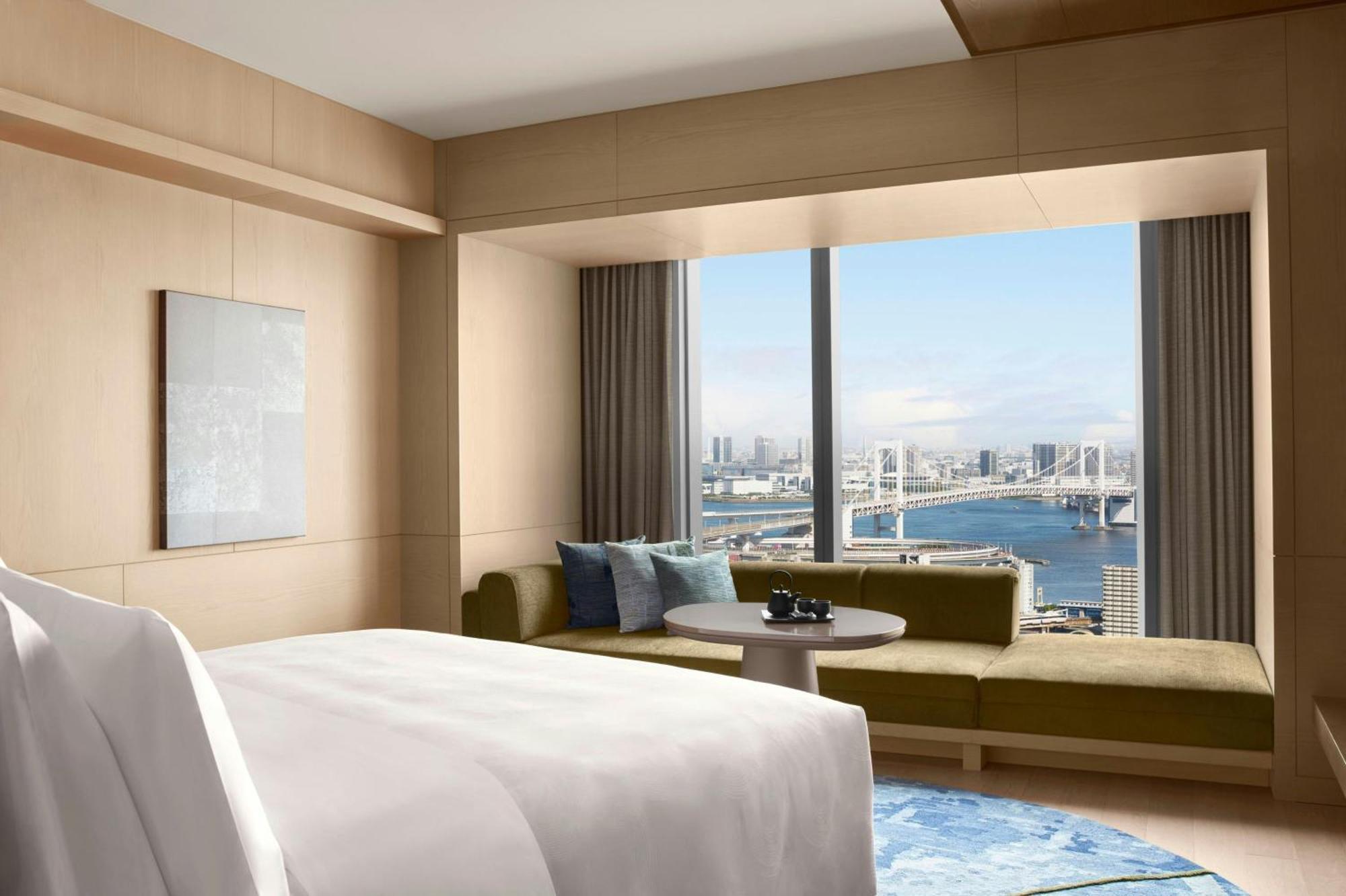 JW Mindful Suite King