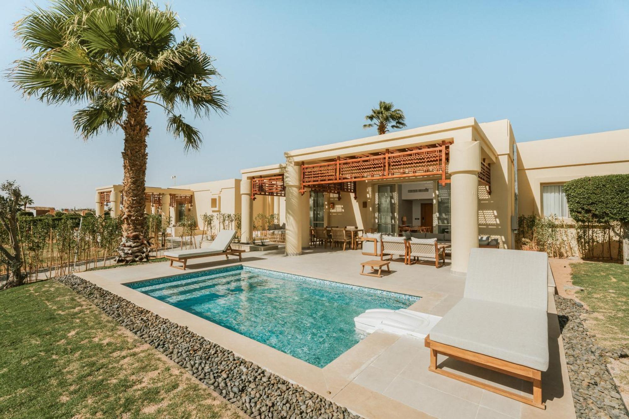 Senior Large One-Bedroom King Suite with Private Pool
