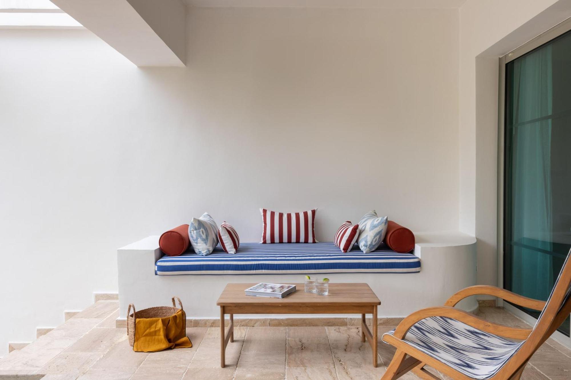 Zel Swimup Suite,1756513977:JPEG