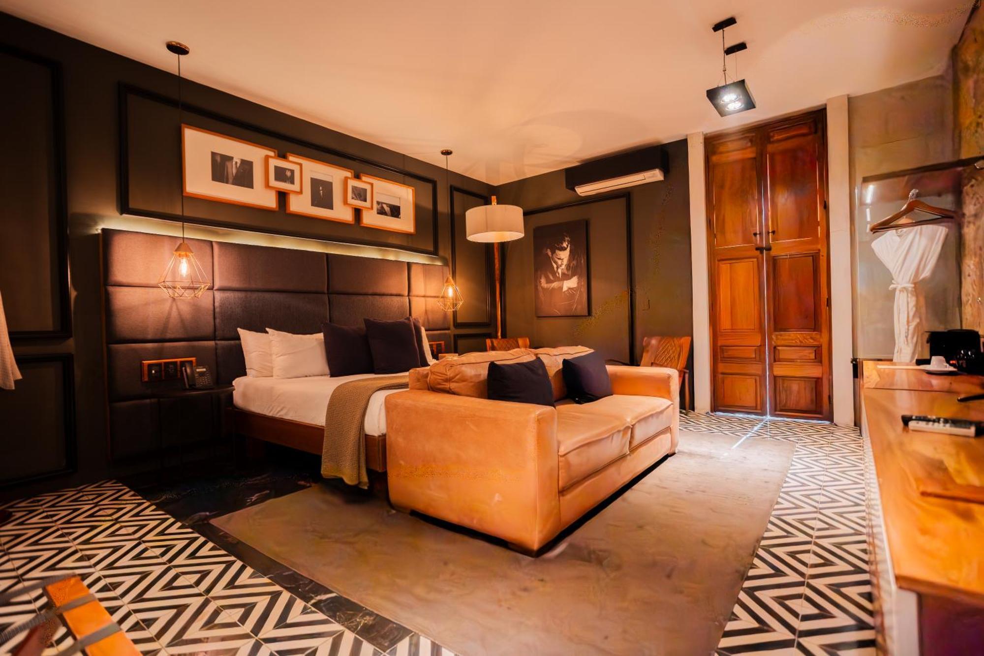 Suite Scabal