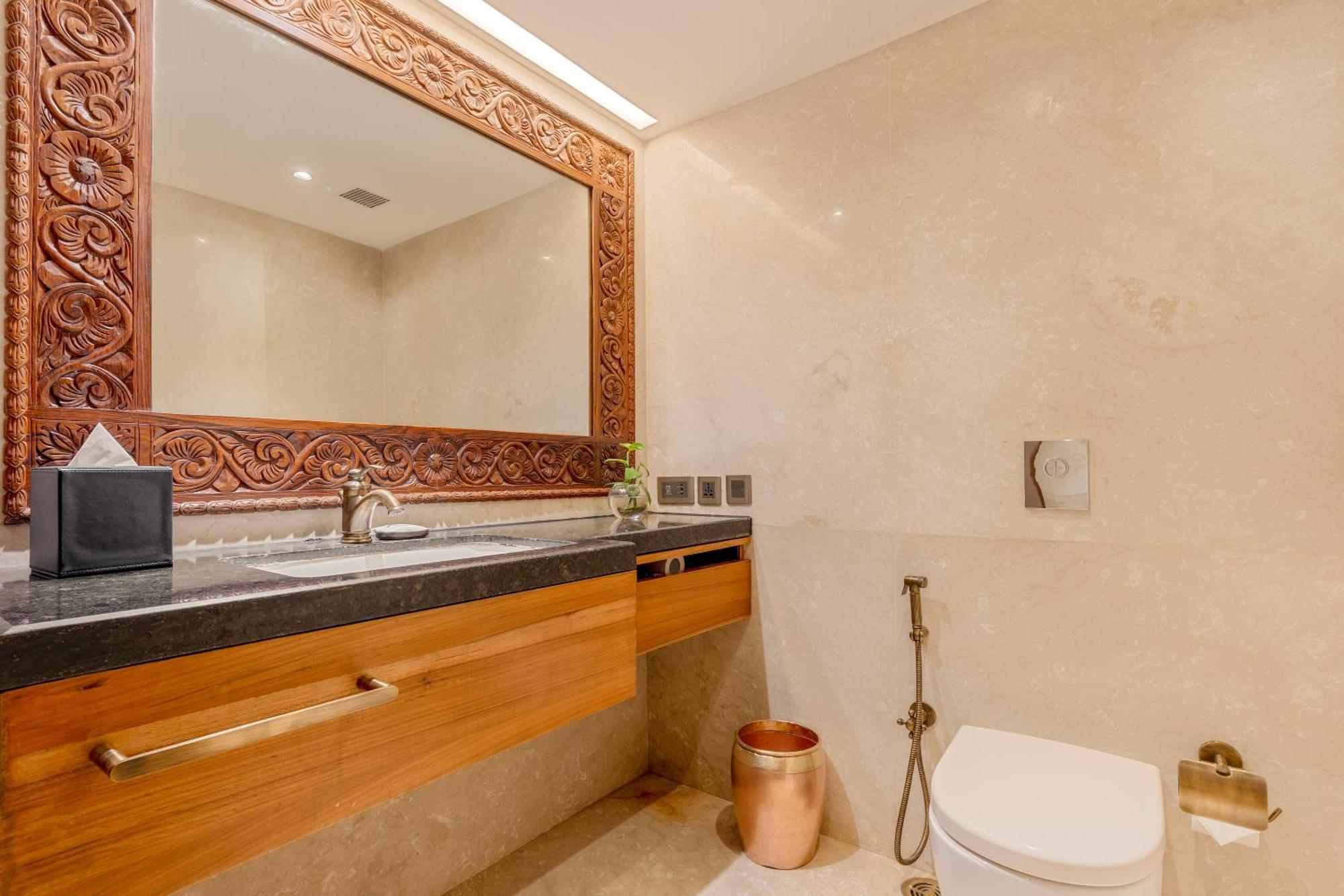 Durbar/Heritage Room – Indulge Yonanza Package - 15% off on Food & Beverages, Laundry & Spa