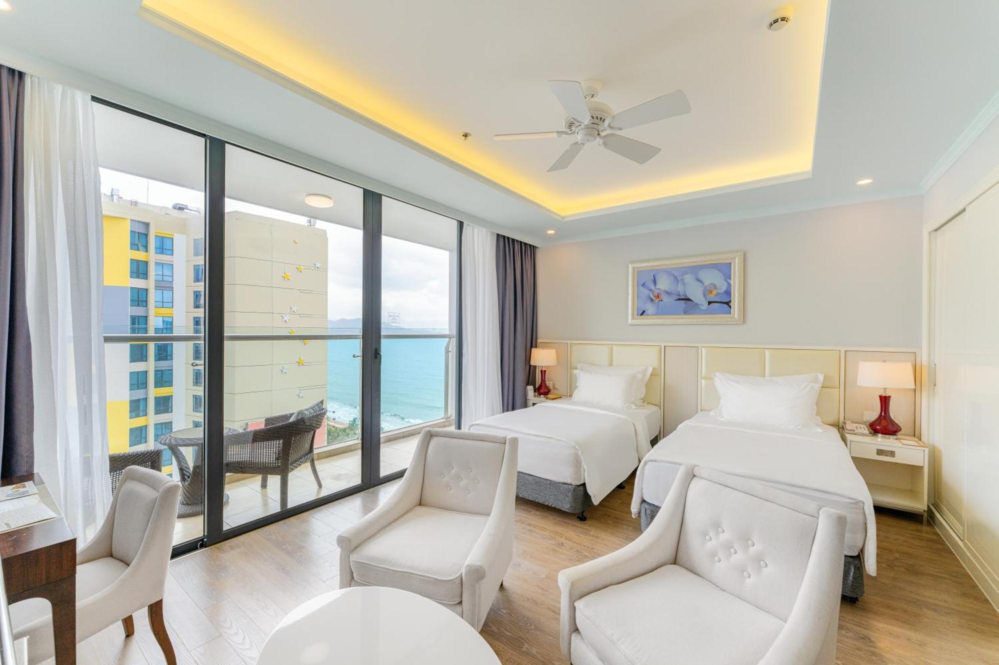 Twin Studio with Ocean view - Free 2 Kids