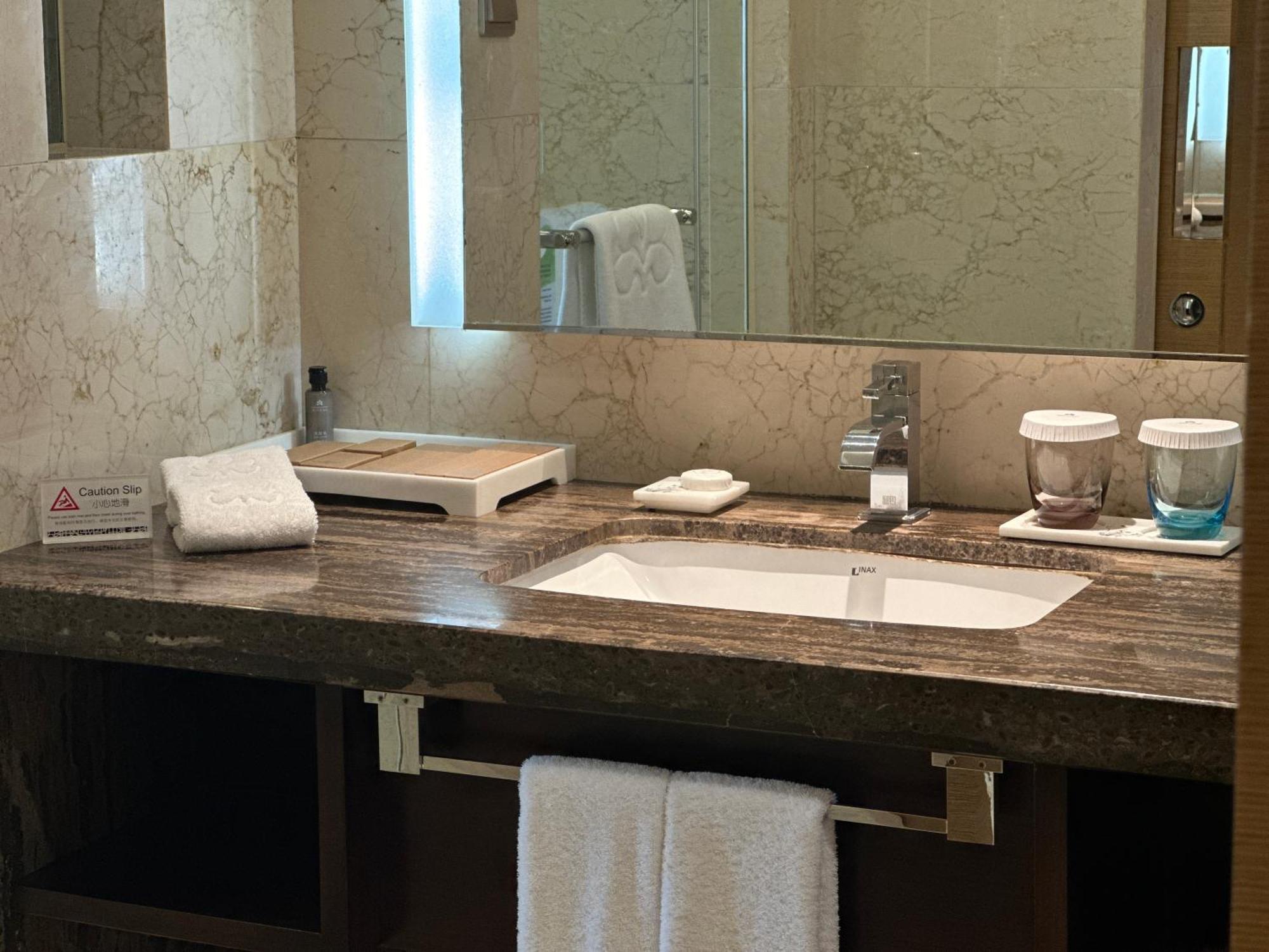 City Harbor View King Room